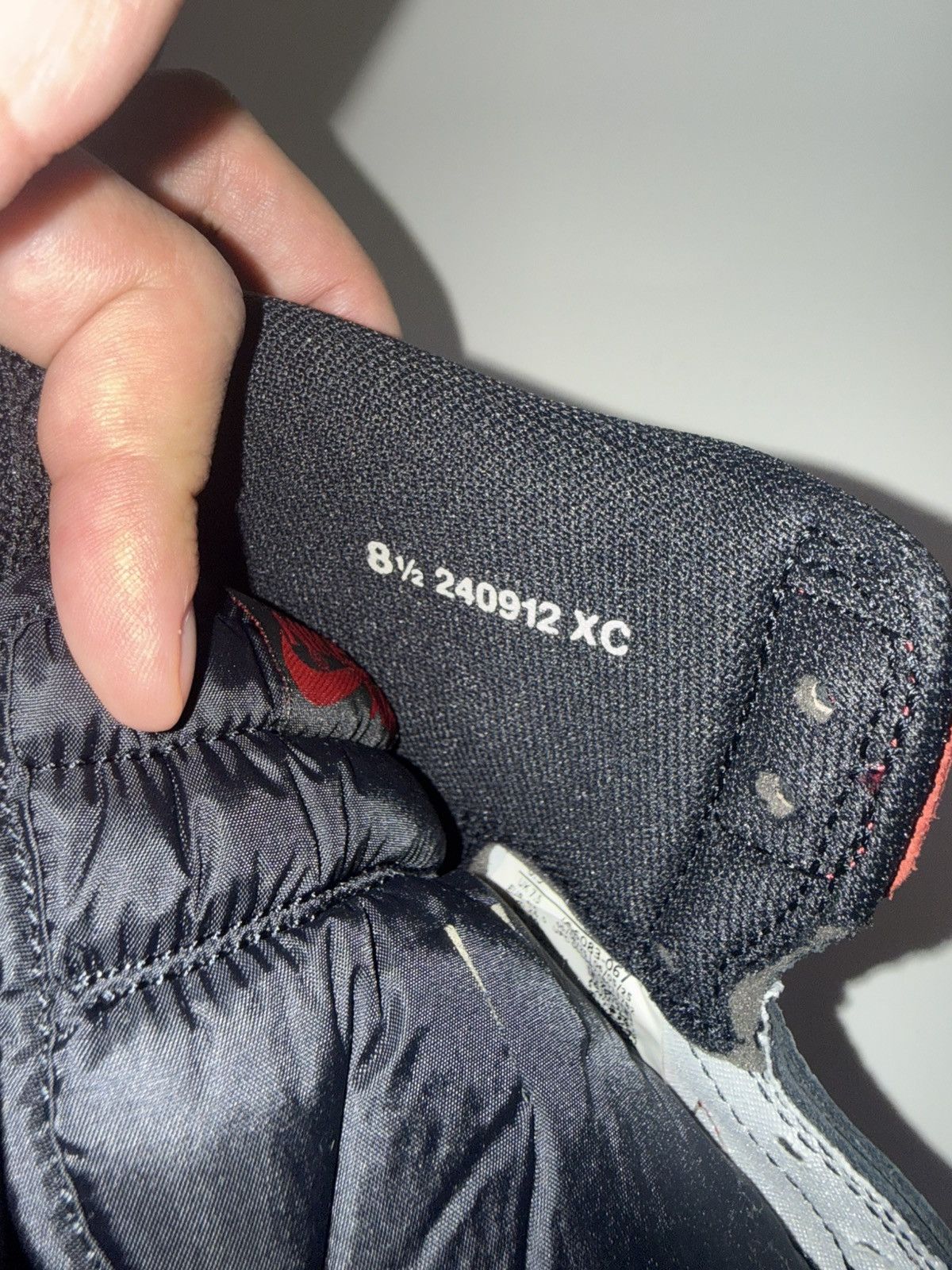 Jordan Brand Air Jordan 1 Retro High '85 OG SP 'Bred / Banned' 2025 Size US 8.5 / EU 41-42 - 9 Thumbnail