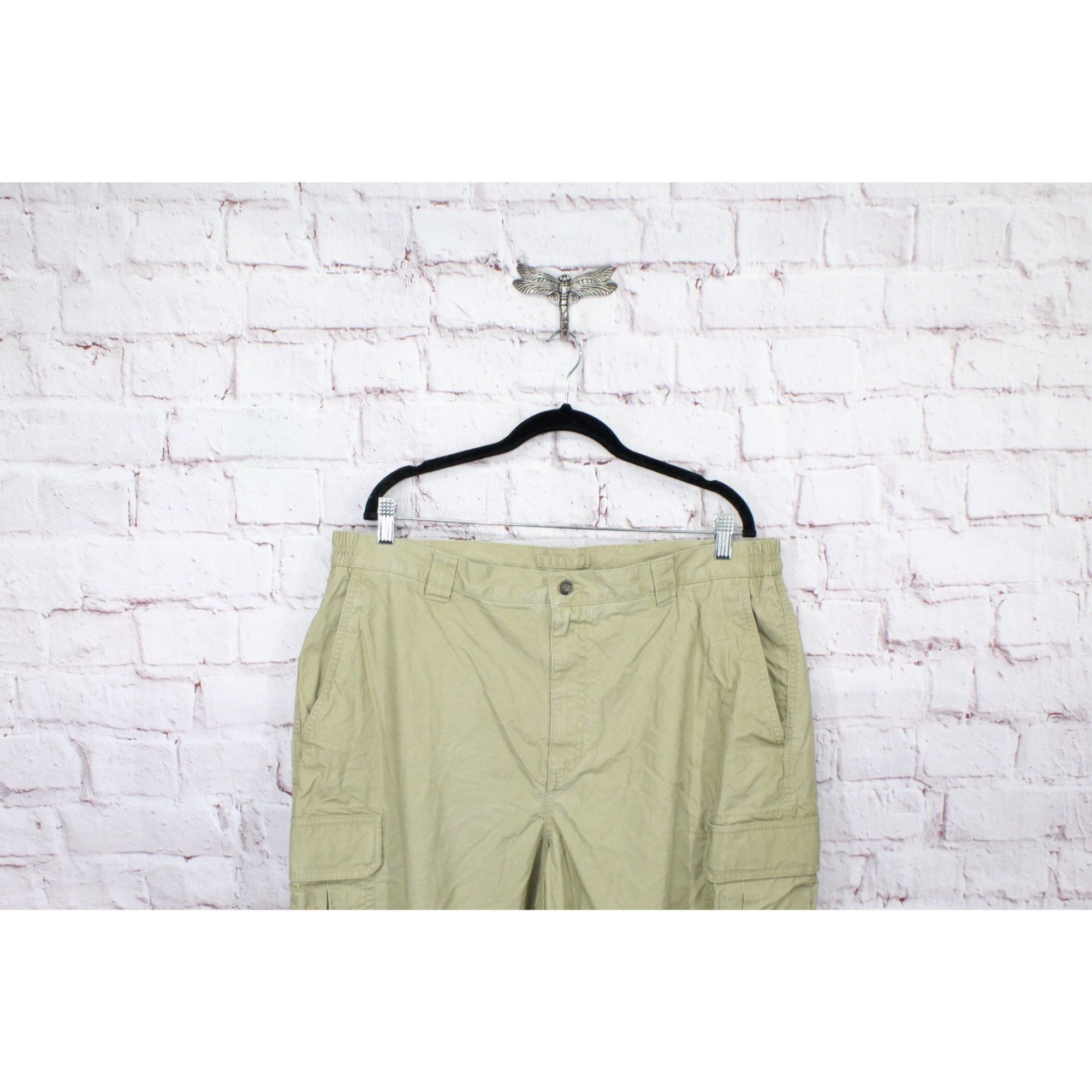 L.L. Bean LL Bean Men's Tropic Weight Cargo Pants Natural Fit Comfort Size US 40 / EU 56 - 2 Thumbnail