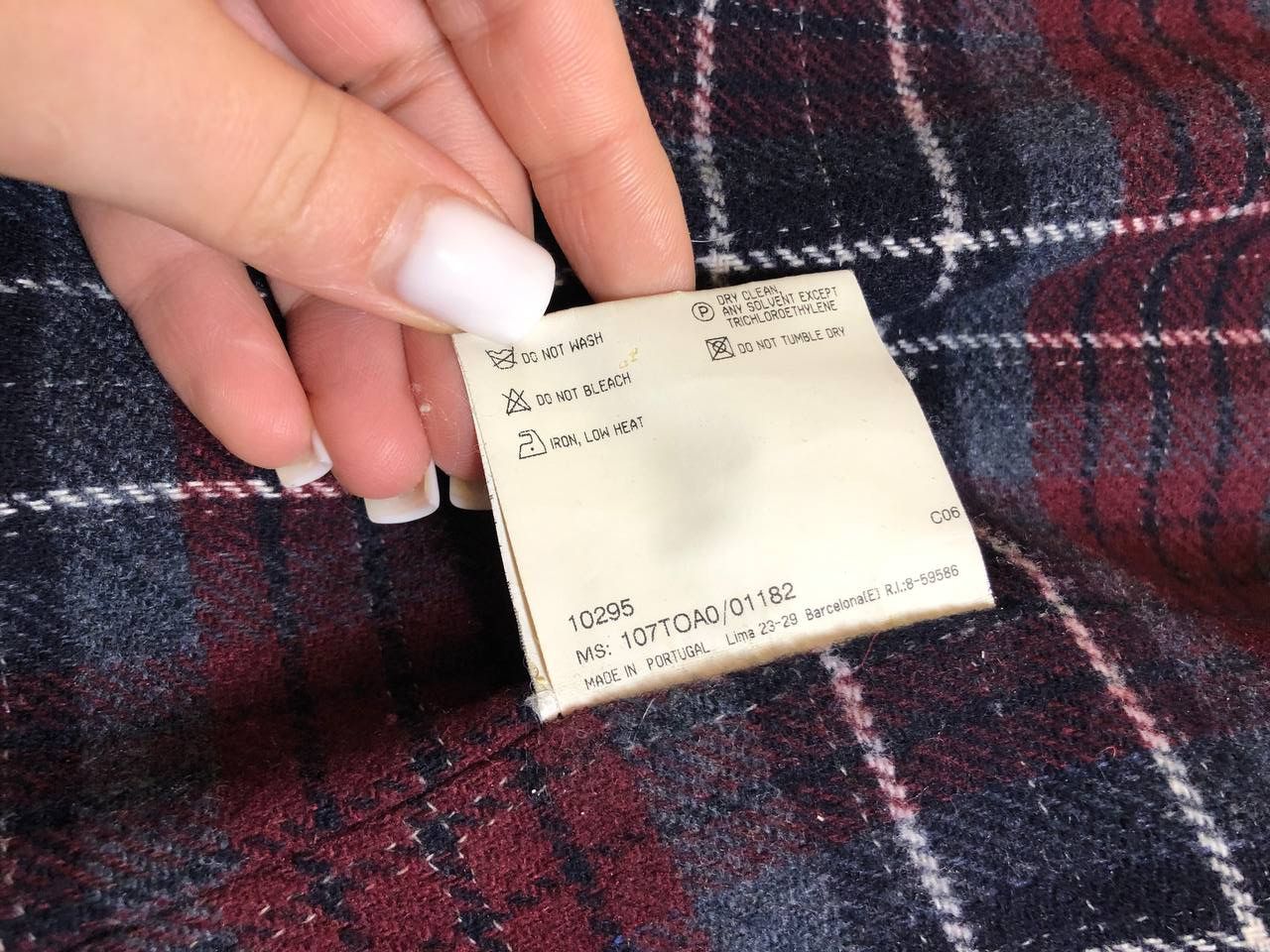 Vintage Vintage Thomas Burberry Warm Wool Coat Size XL Size US XL / EU 56 / 4 - 4 Thumbnail