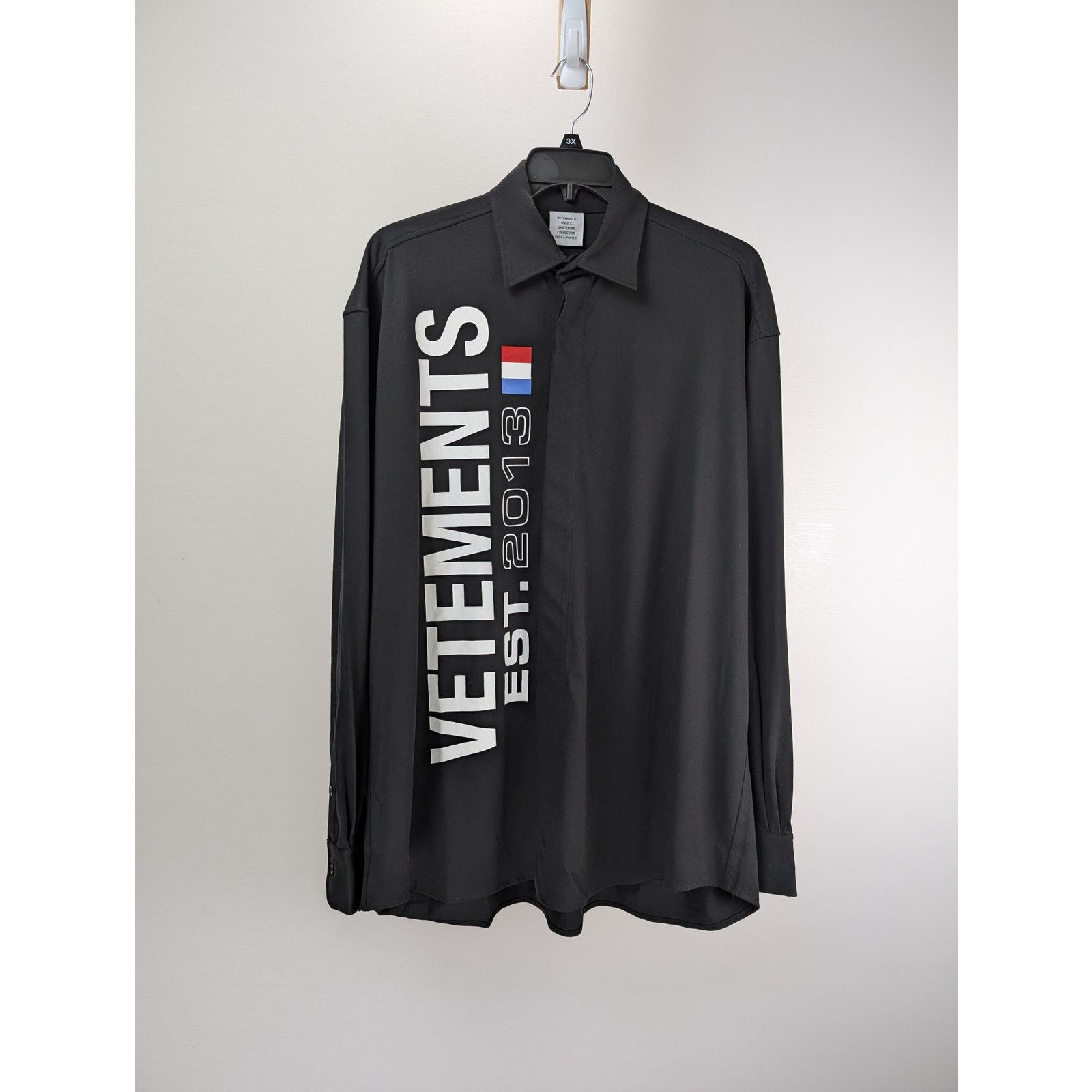 Vetements o1rshd1 EST2013 France Flag Shirt / Black in Black Size US S / EU 44-46 / 1 - 1 Thumbnail