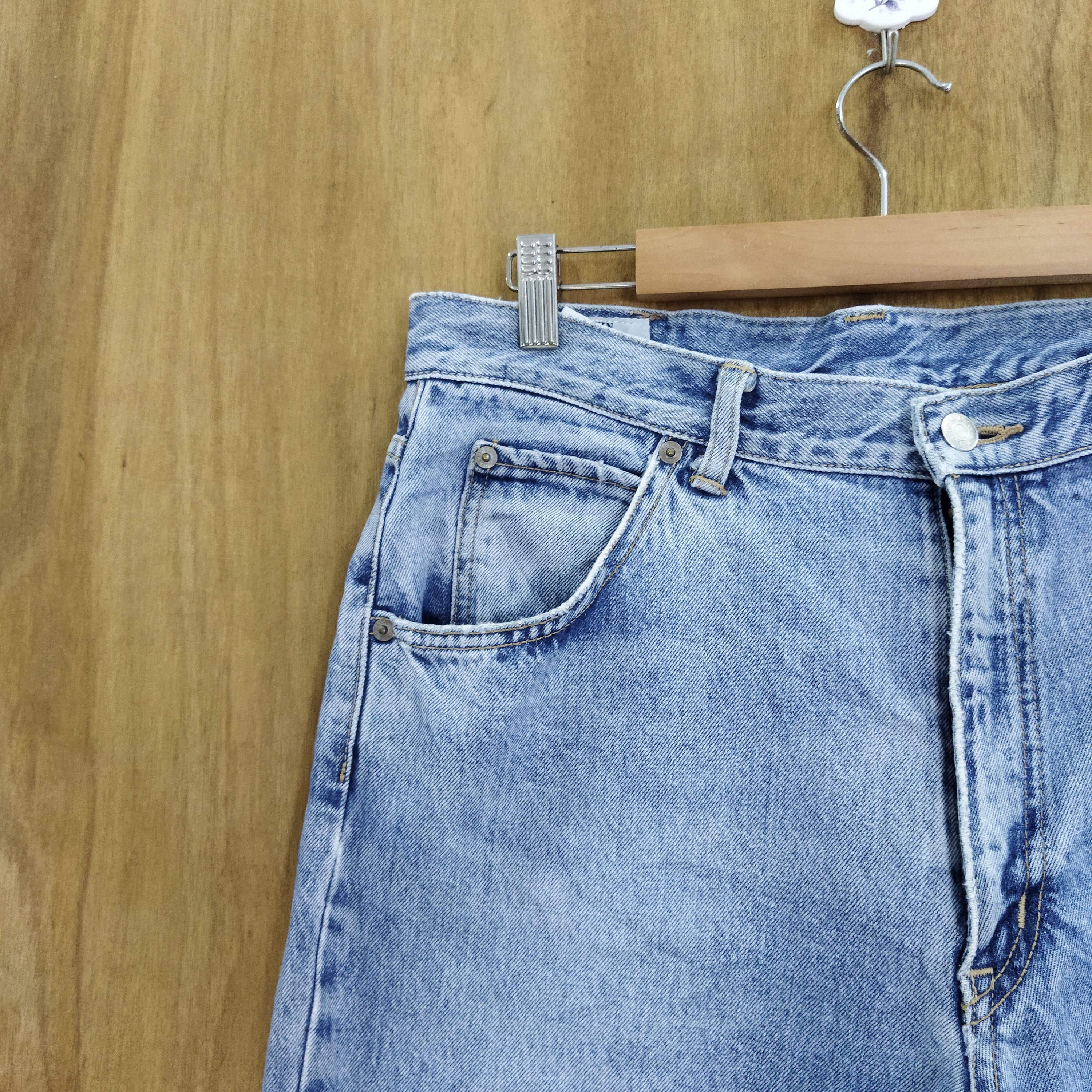 Edwin × Vintage VINTAGE EDWIN LIGHT BLUE JEANS PANTS Size US 32 / EU 48 - 4 Thumbnail