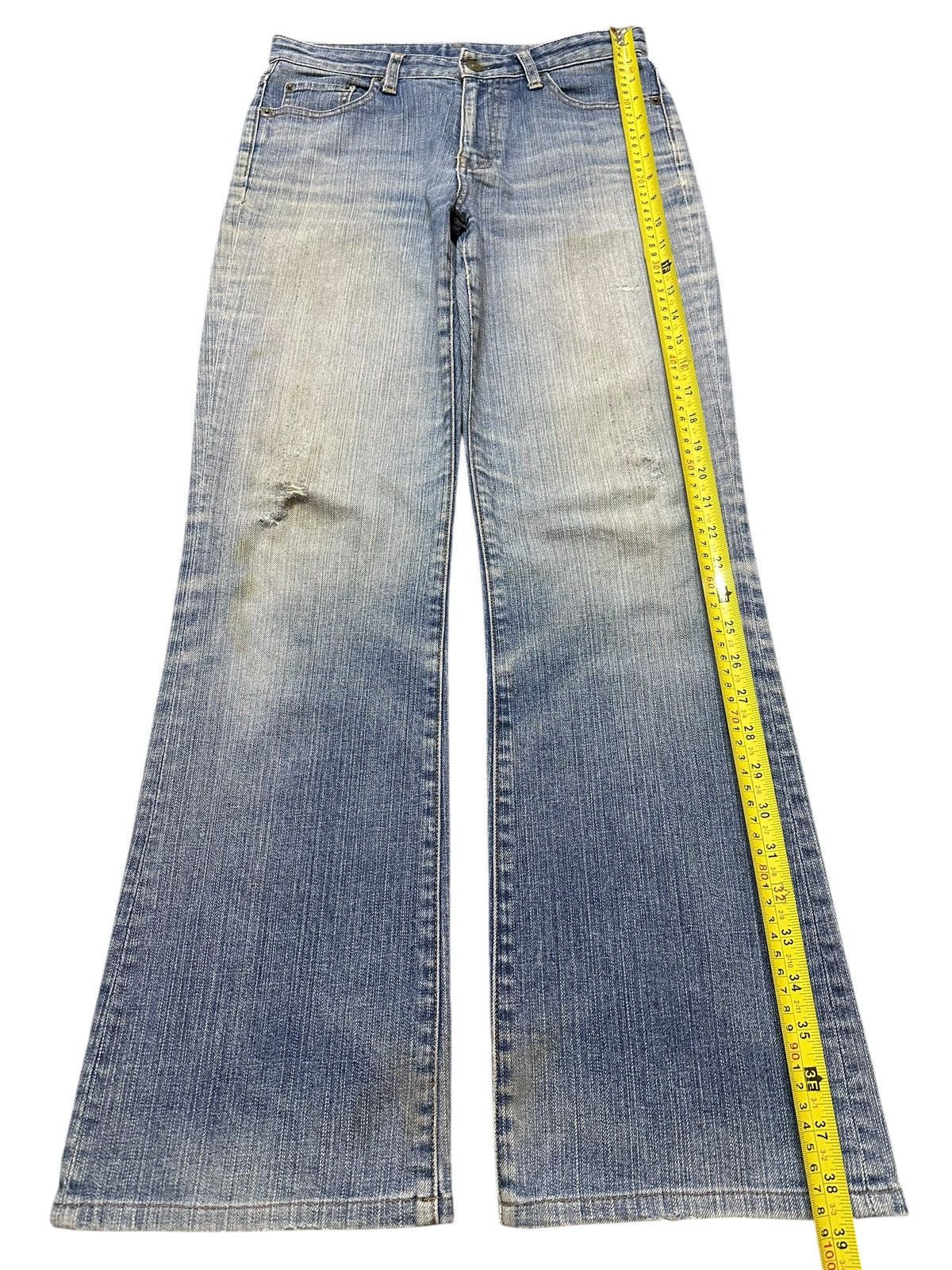 Uniqlo Vintage Japanese Uniqlo Blue Faded Wash Style Wide Leg Jeans Size US 28 / EU 44 - 12 Thumbnail