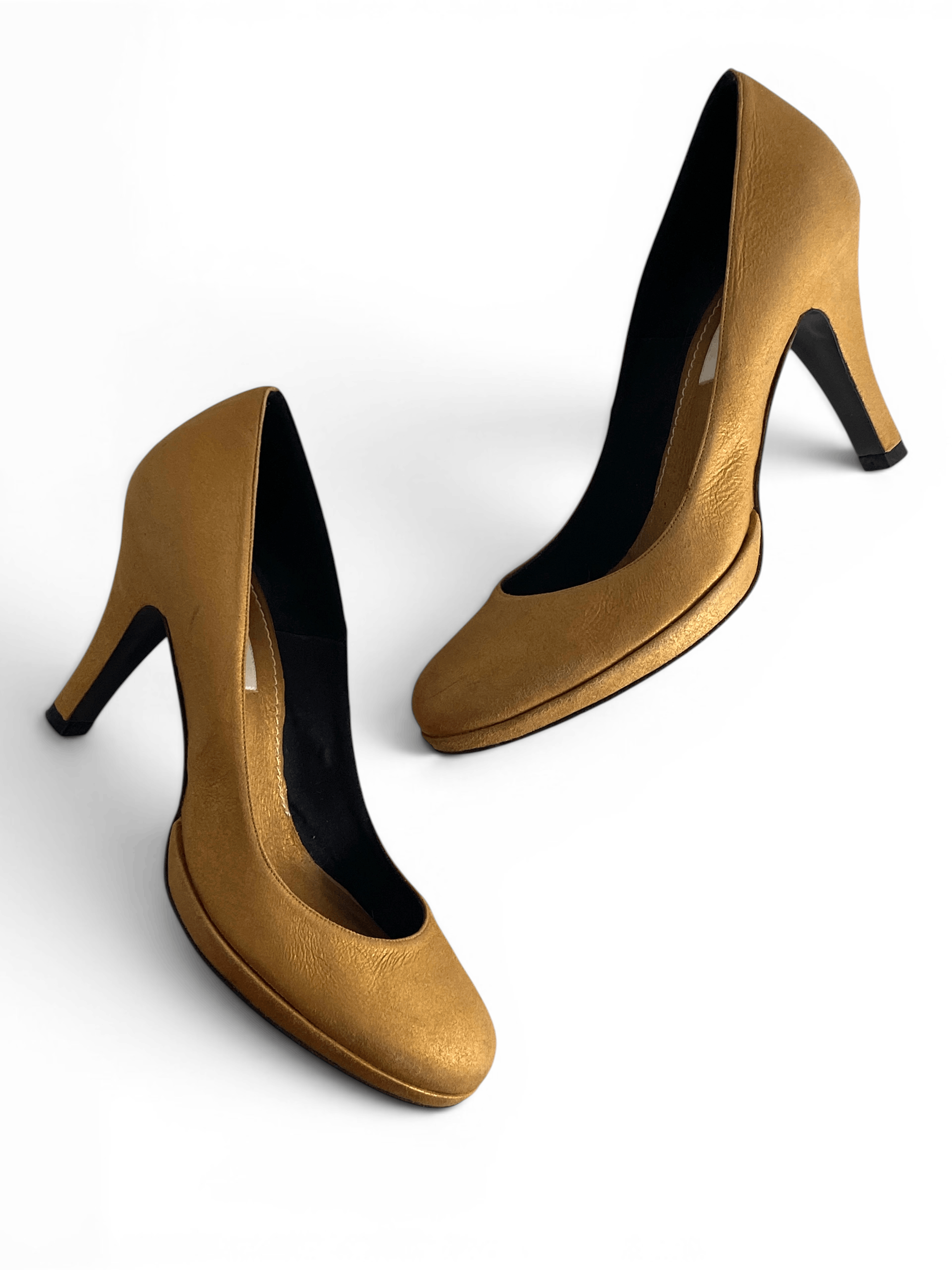 Lanvin Lanvin Gold Metallic Leather Women Heels Pumps Shoes Size US 7.5 / IT 37.5 - 5 Thumbnail