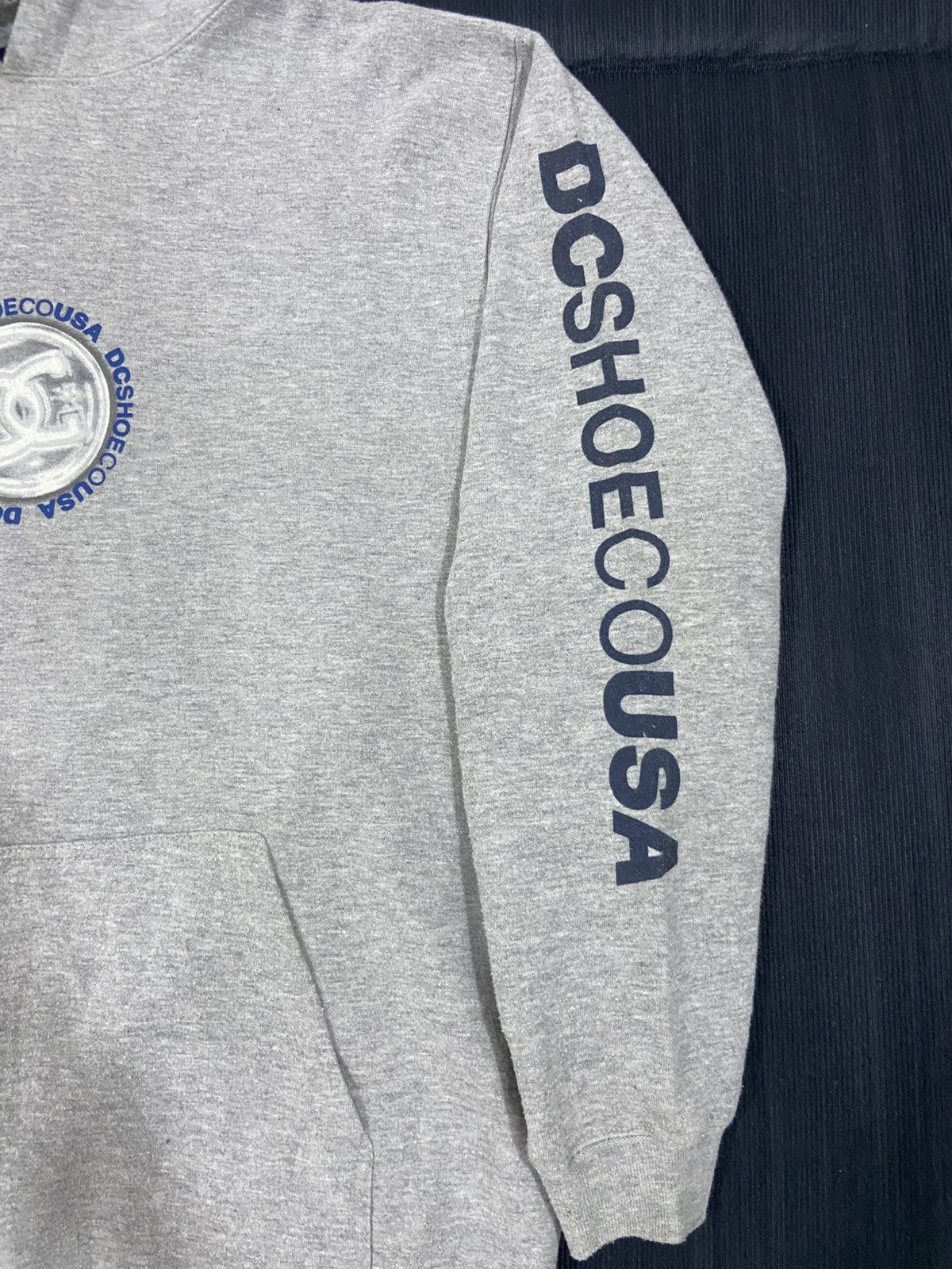 DC 🛹Y2K DC Shoes USA Centre Logo Hoodie Size US L / EU 52-54 / 3 - 4 Thumbnail