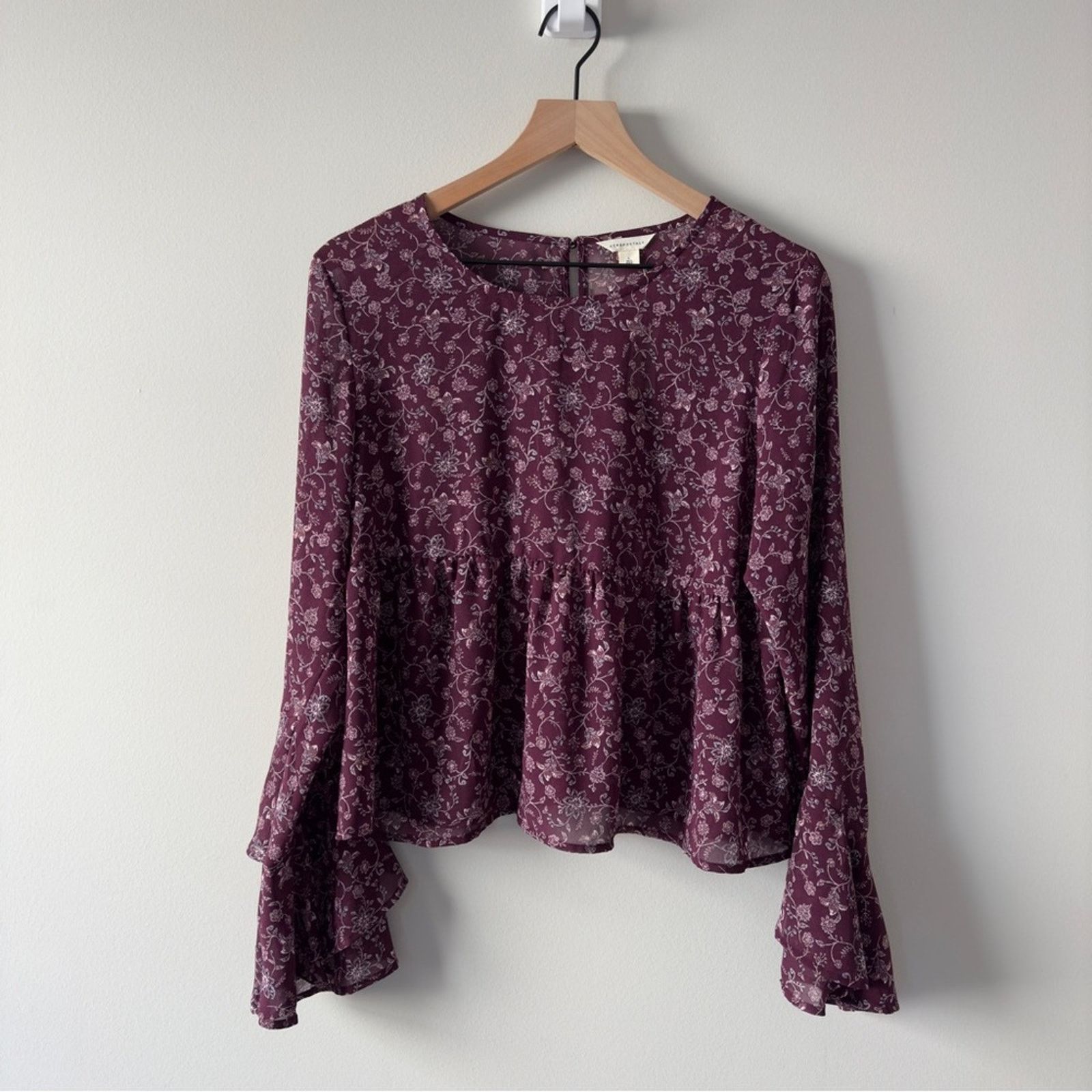 Aeropostale Floral Burgundy Babydoll Top Sheer Long Bell L in Purple, Women's (Size Large)