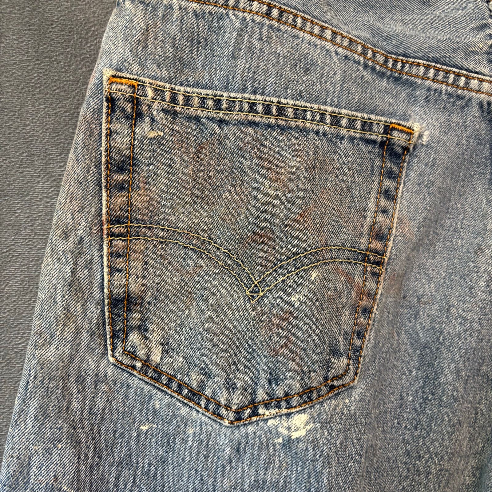 Levi's Thrashed Levi's 550 34x30 Paint Marks Skater Grunge Casual Size US 34 / EU 50 - 8 Thumbnail
