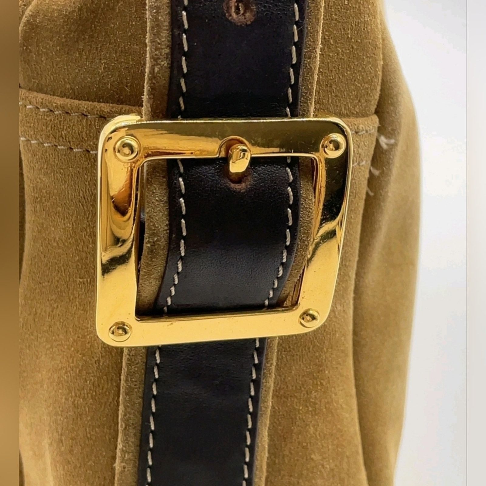 Loewe Loewe Anagram Tan Suede Shoulder Bag w/ dust bag Size ONE SIZE - 11 Thumbnail