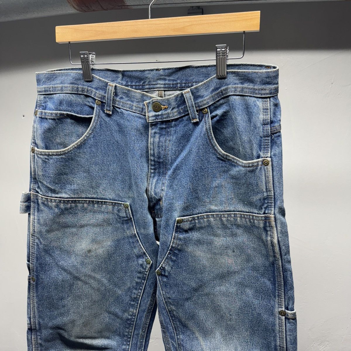 Vintage VINTAGE KEY THRASHED FADED DOUBLE KNEE DENIM JEANS Size US 34 / EU 50 - 3 Thumbnail