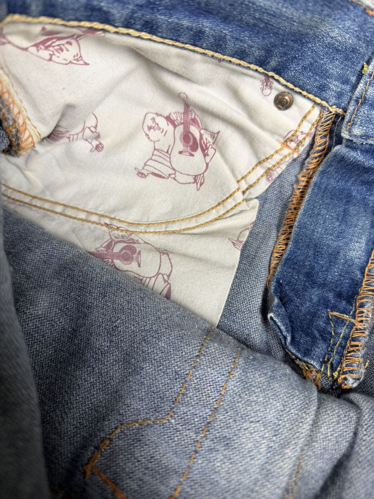 Tornado Mart Vintage True Religion Joey Big T Flared Distressed Jeans Size US 33 - 14 Thumbnail