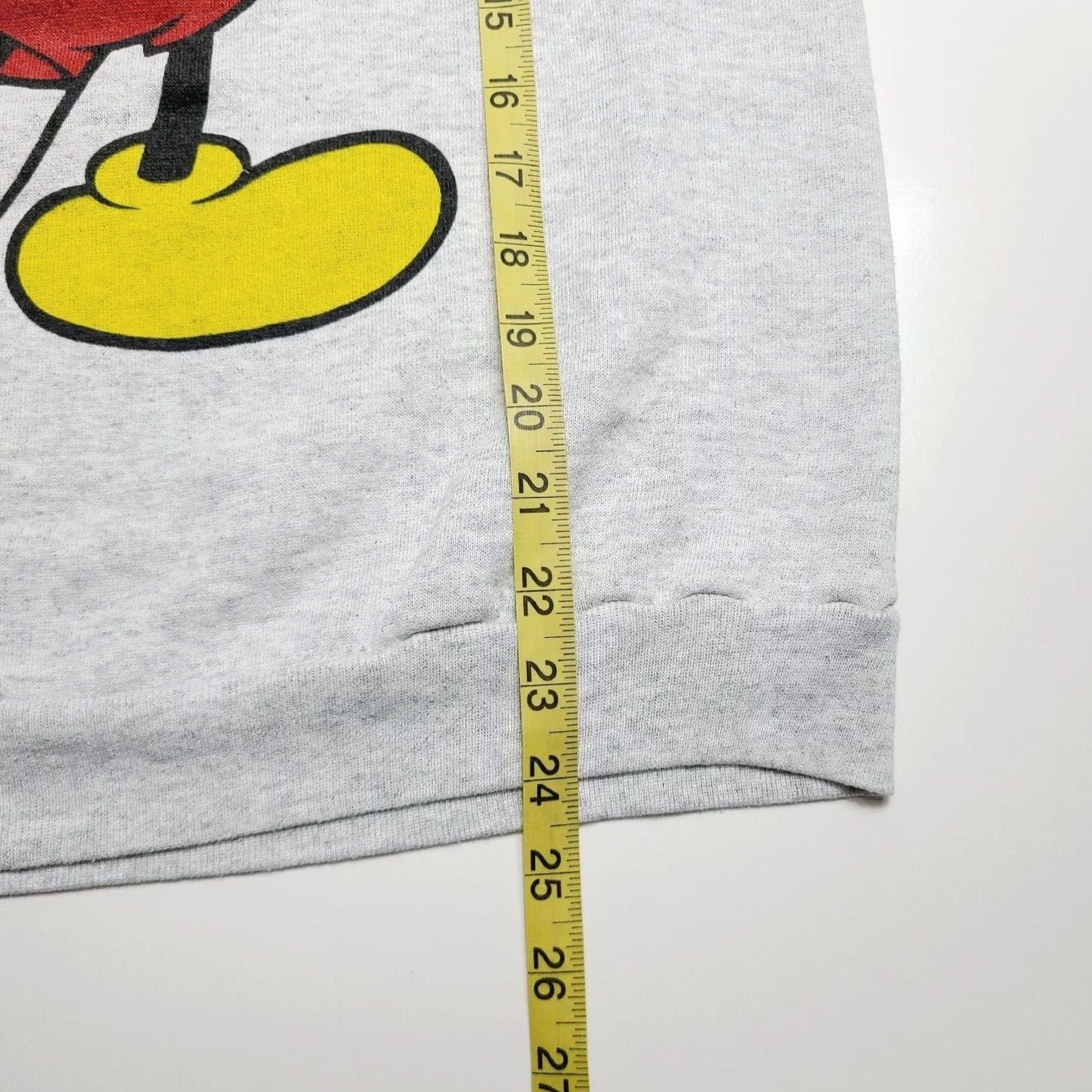 Disney VINTAGE Walt Disney Mickey Mouse Sweatshirt Gray L Mens 90s Pullover Sweatshirt Size US L / EU 52-54 / 3 - 7 Thumbnail