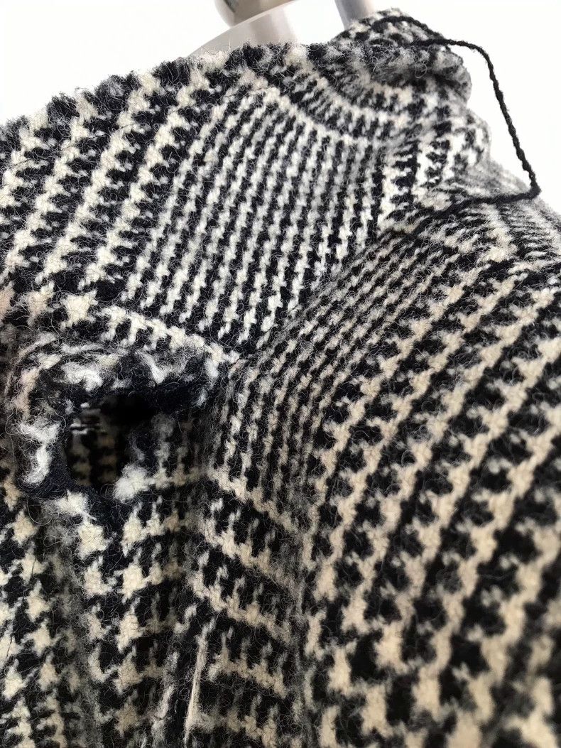 Comme des Garcons Comme Des Garcons Large pin, double collar, unlocked hem, Size M / US 6-8 / IT 42-44 - 4 Thumbnail