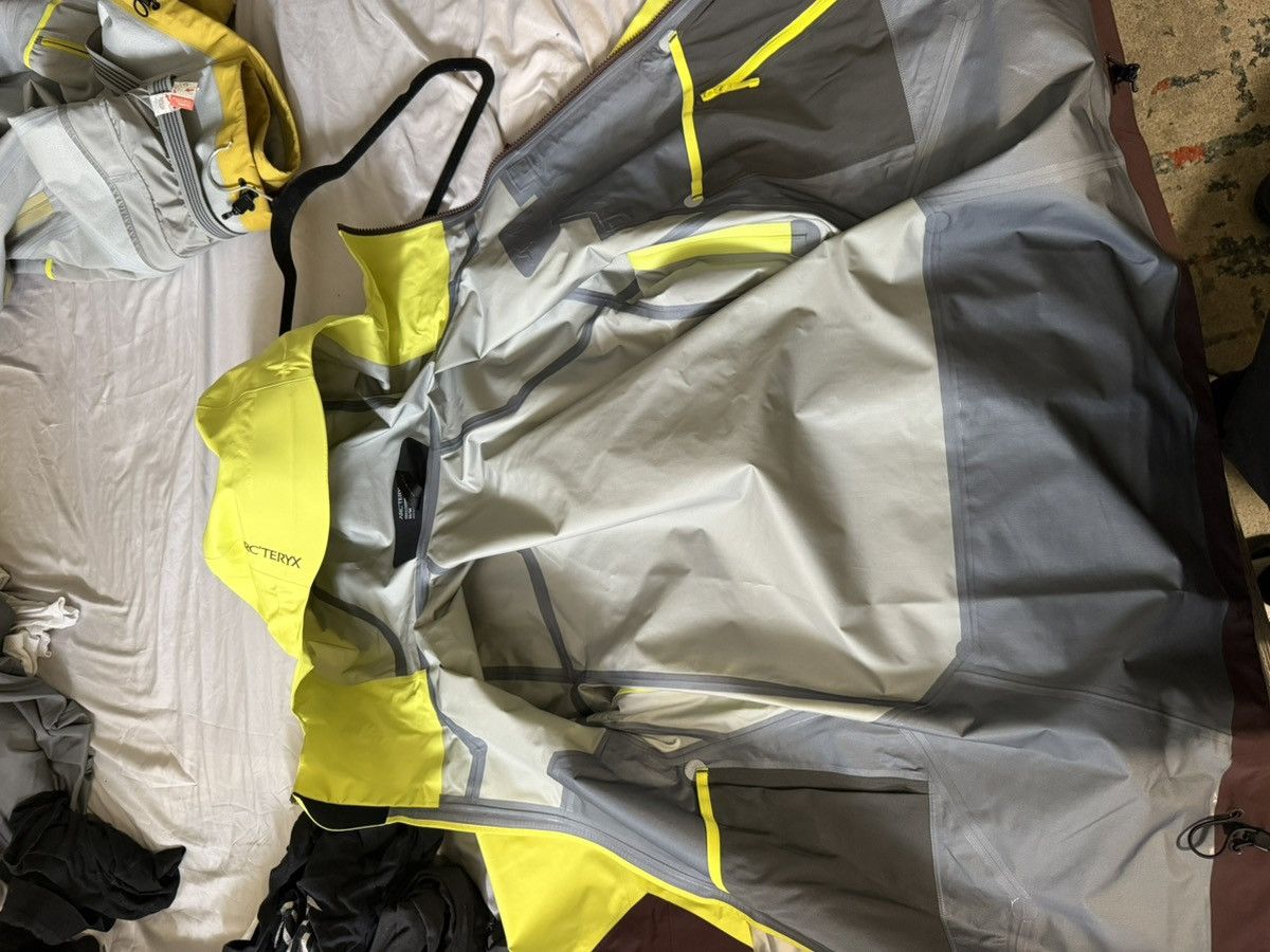 Arc'teryx Arc’teryx Rush Jacket Men’s medium (never worn) Size US M / EU 48-50 / 2 - 2 Thumbnail