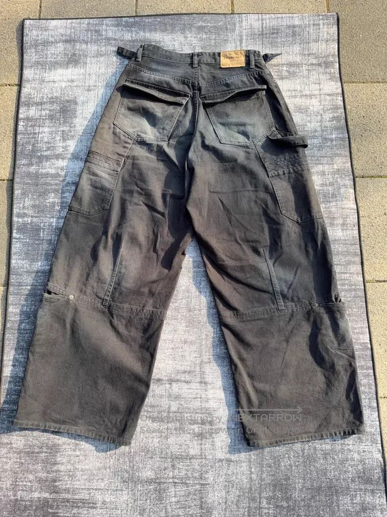 Balenciaga Balenciaga size S Washed Cargo Distressed Wide Leg Logger Size US 27 - 2 Thumbnail