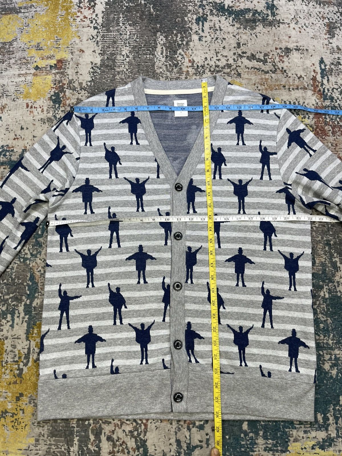 Band Tees The Beatles x Graniph Full Print Button Down Cardigan Size US M / EU 48-50 / 2 - 8 Thumbnail