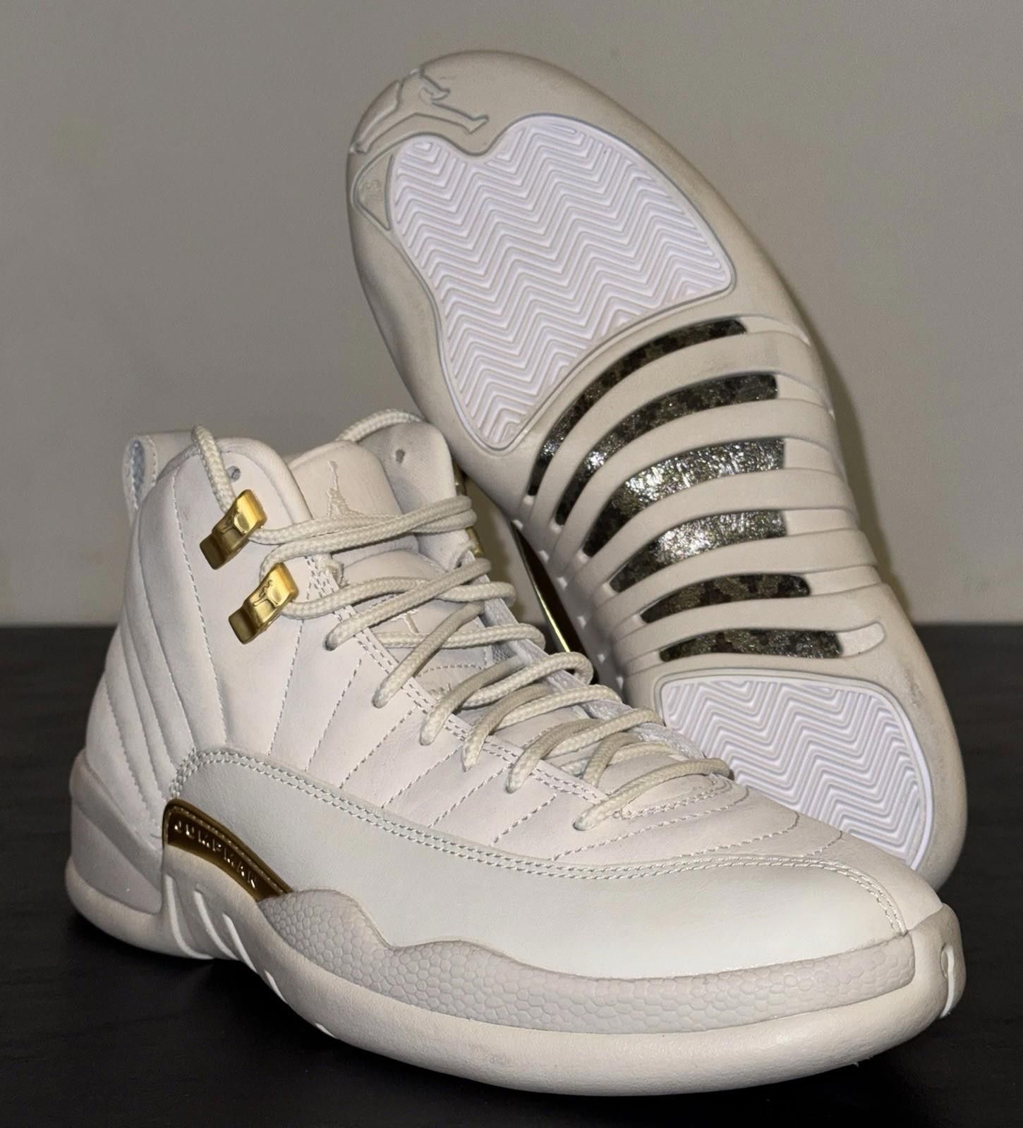 Jordan Brand Nike Air Jordan 12 Retro Phantom Metallic Gold FD9101 007 Size US 12 / IT 42 - 6 Thumbnail