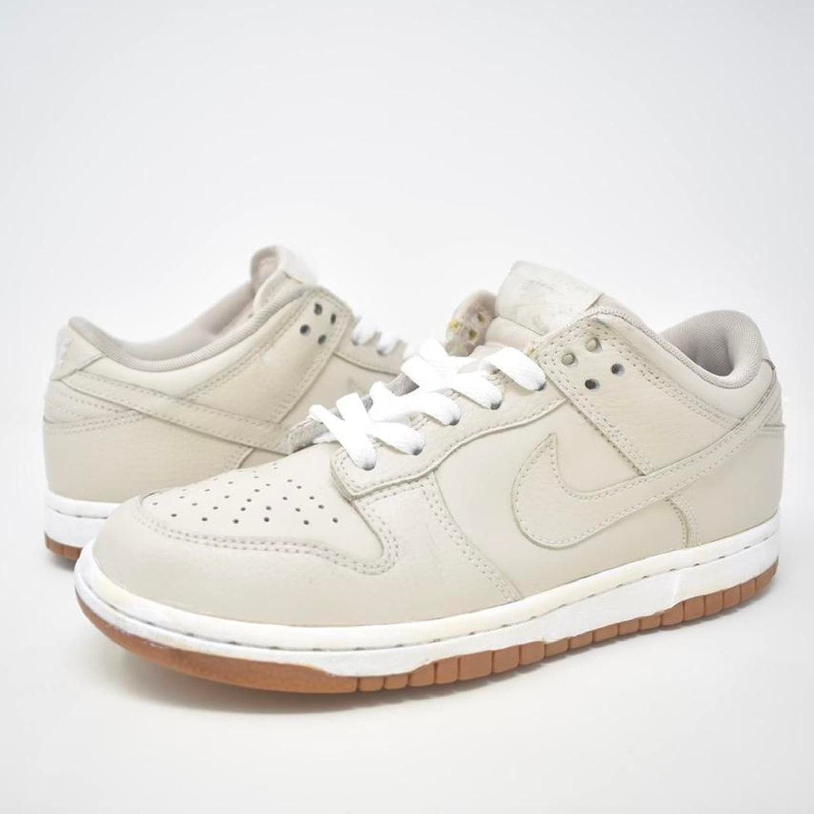 2017 Nike Dunk Low “Orewood”