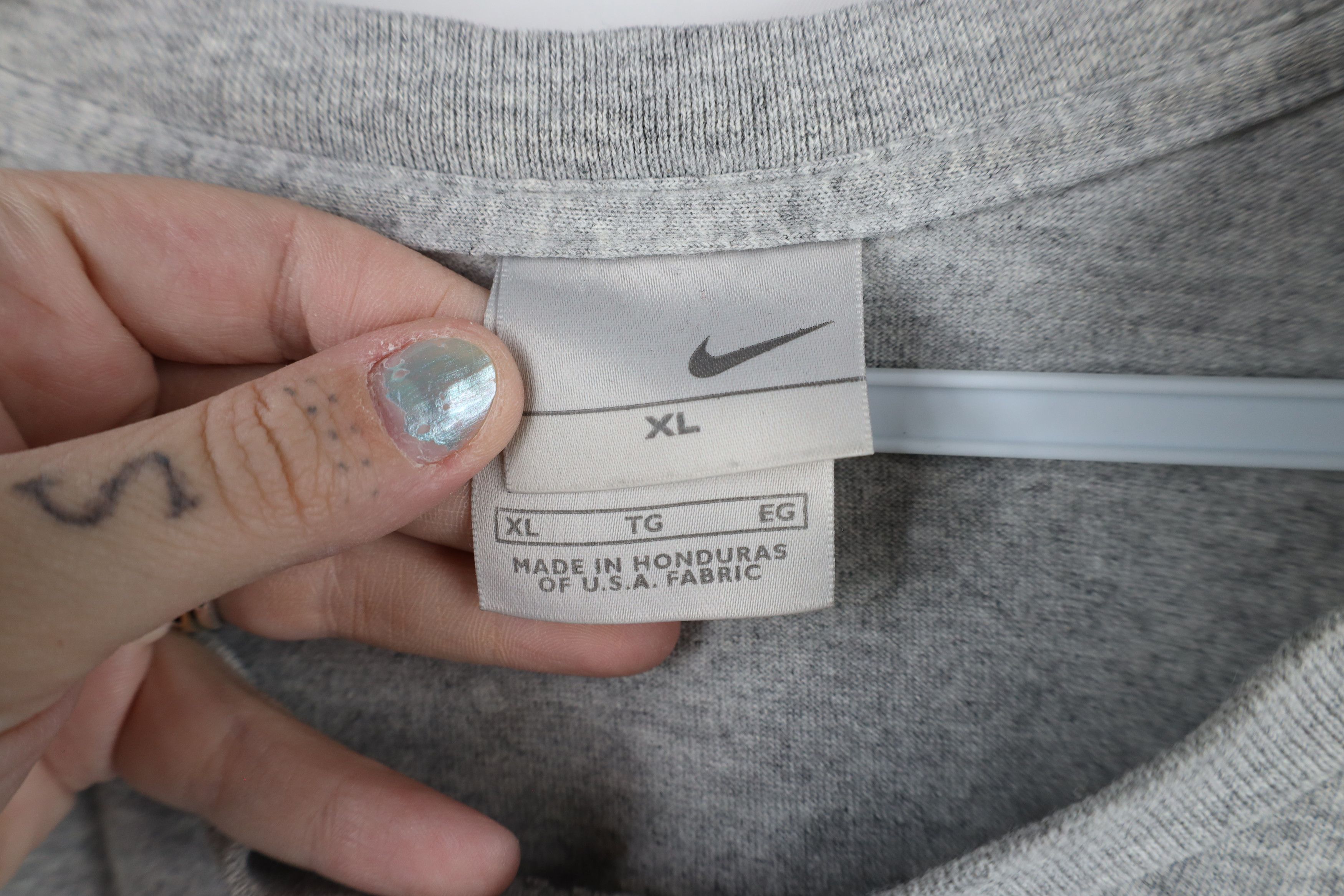 Nike × Vintage Vintage Nike Swoosh Oregon Hayward Field Long Sleeve T-Shirt Size US XL / EU 56 / 4 - 6 Thumbnail