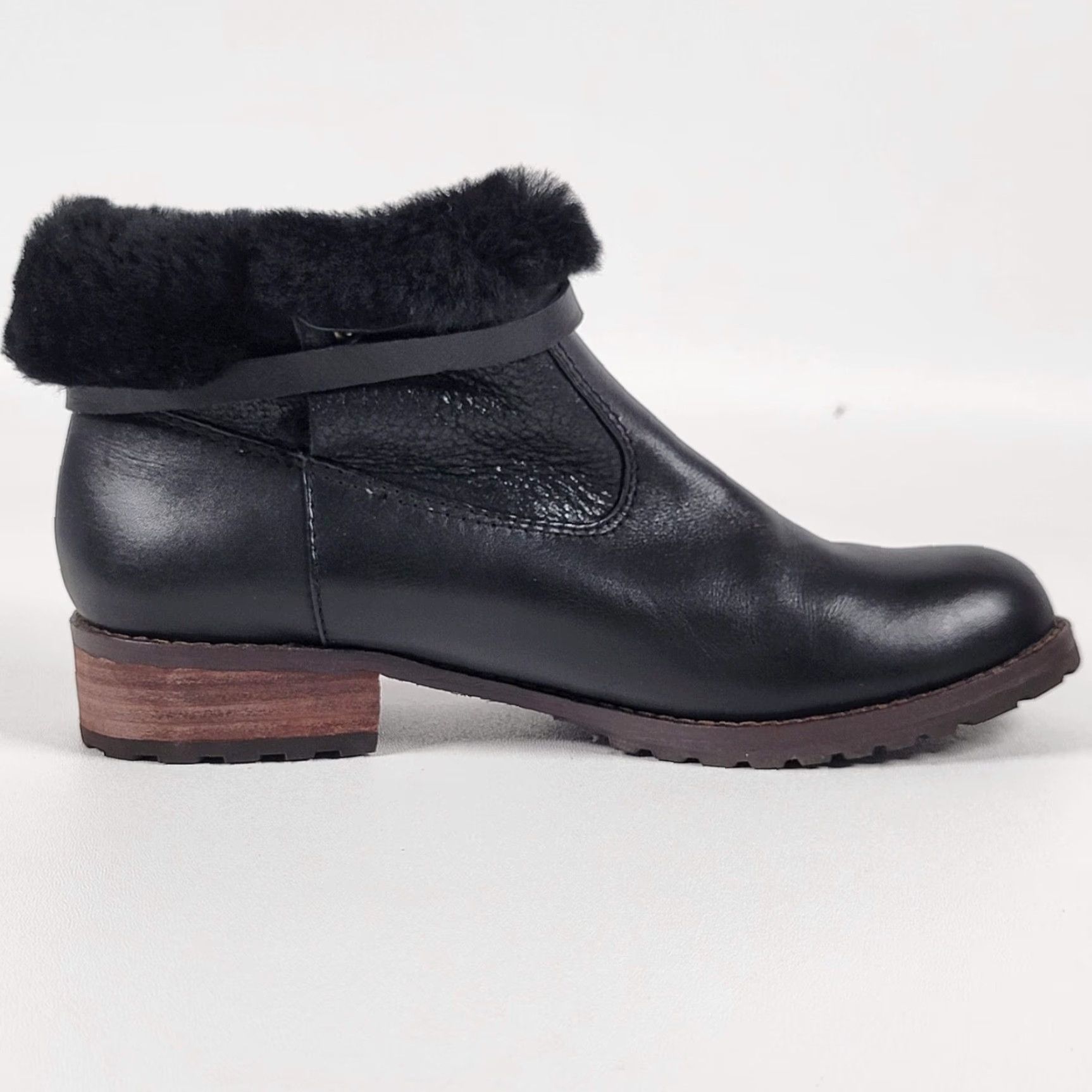 Vintage Matt Bernson Womens Boots Black Leather Shearling Trim Ankle Pull On 7.5 M Size US 8 / IT 38 - 4 Thumbnail
