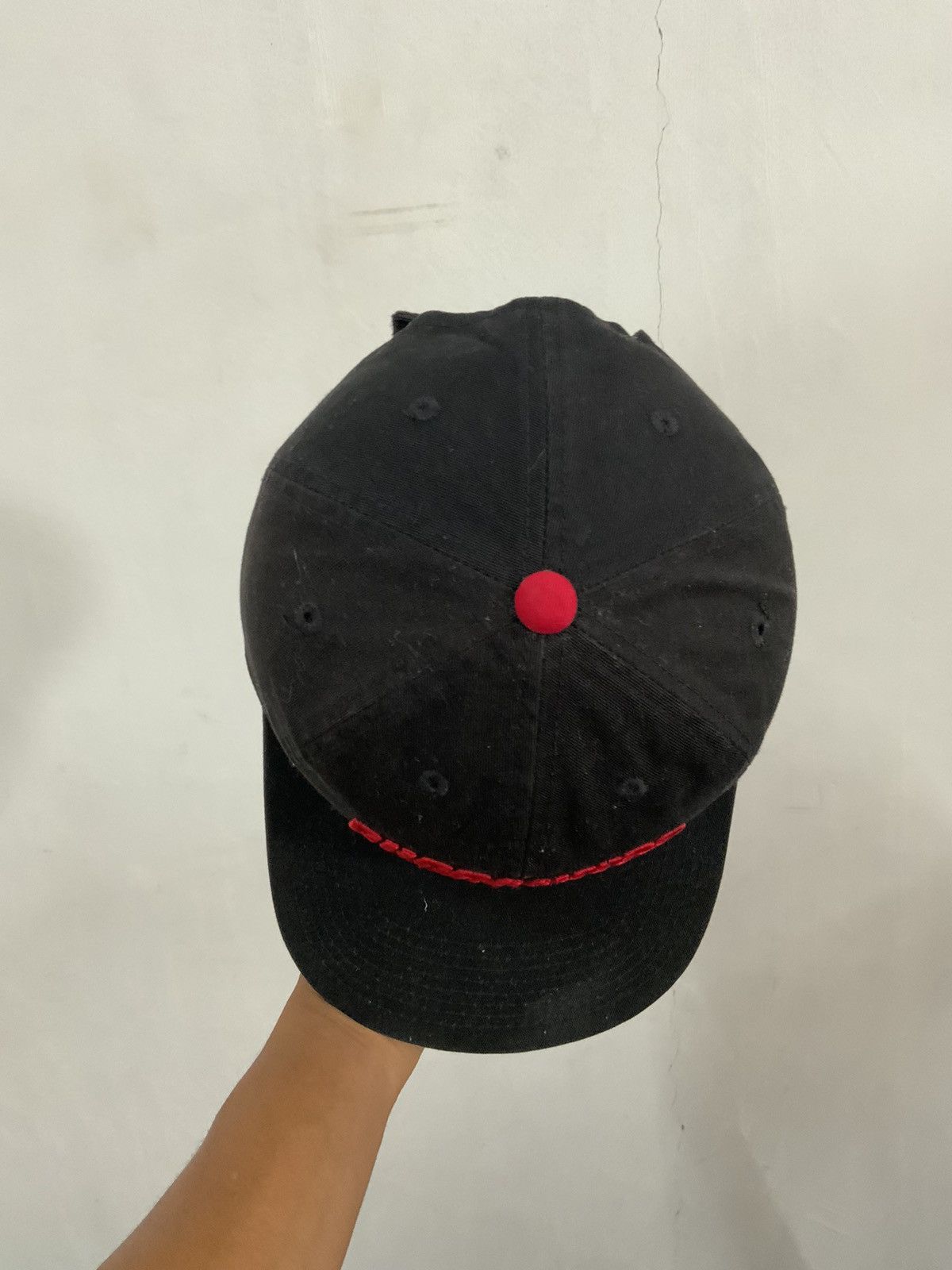 NFL Vintage Nike Tampa Bay Buccaneers NFL Hat Size ONE SIZE - 6 Thumbnail
