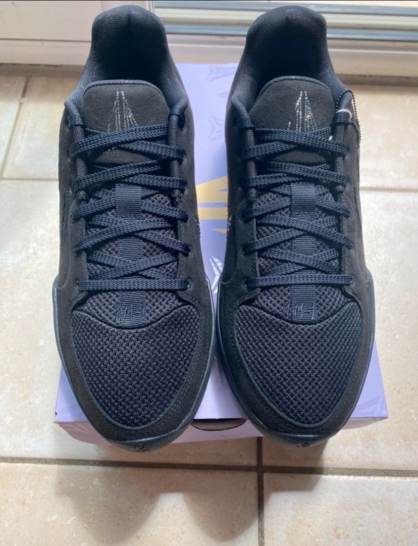 Nike Nike Swarovski Size US 10.5 / EU 43-44 - 1 Thumbnail