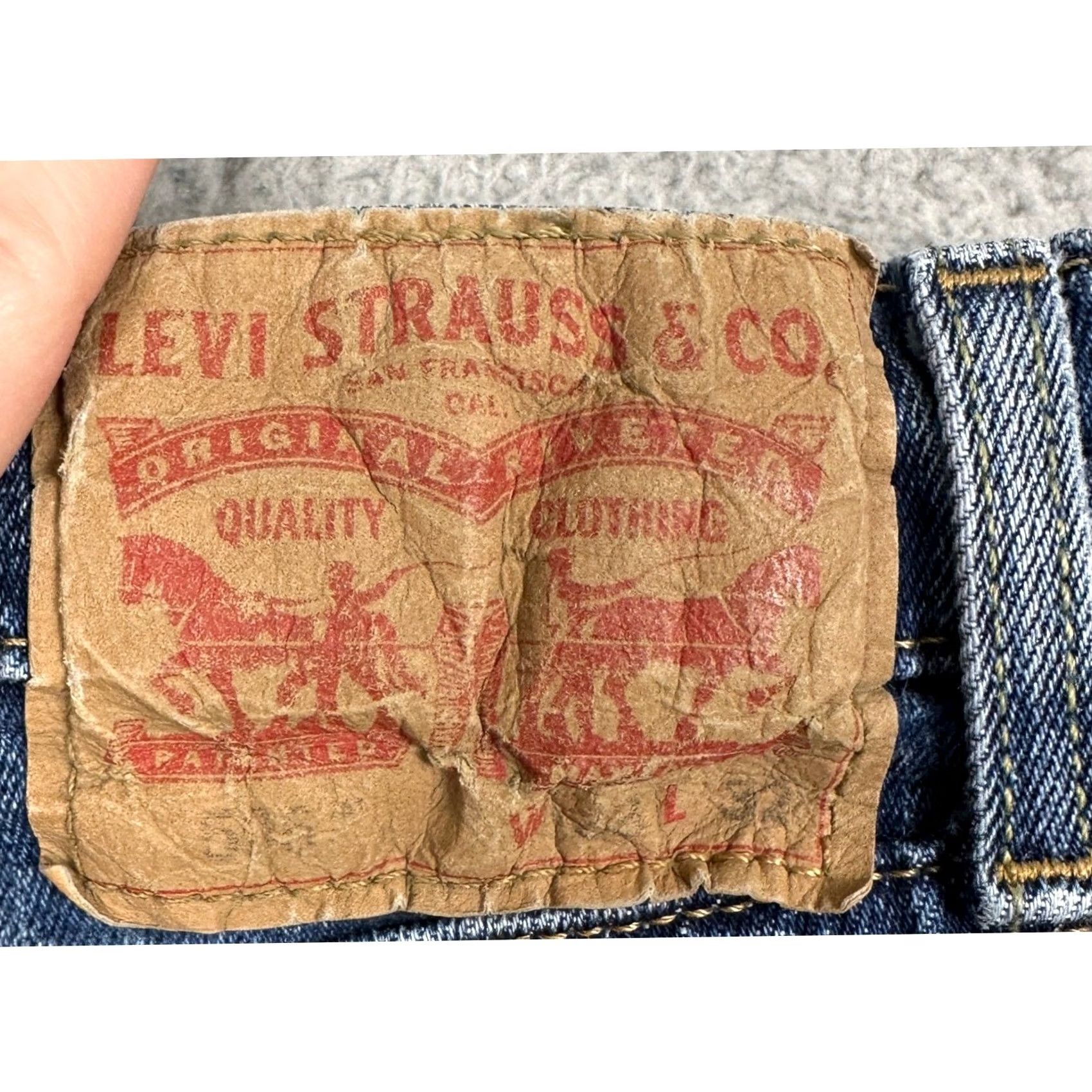 Levi's Levis 505 Jeans Men 38X32 Blue Regular Fit Straight Leg Distressed Stretch Denim Size US 38 / EU 54 - 3 Thumbnail