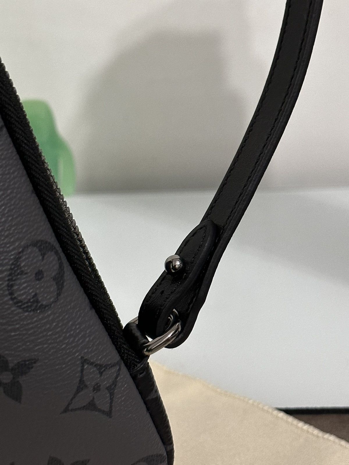 Louis Vuitton Double Phone Pouch Crossbody Size ONE SIZE - 15 Thumbnail