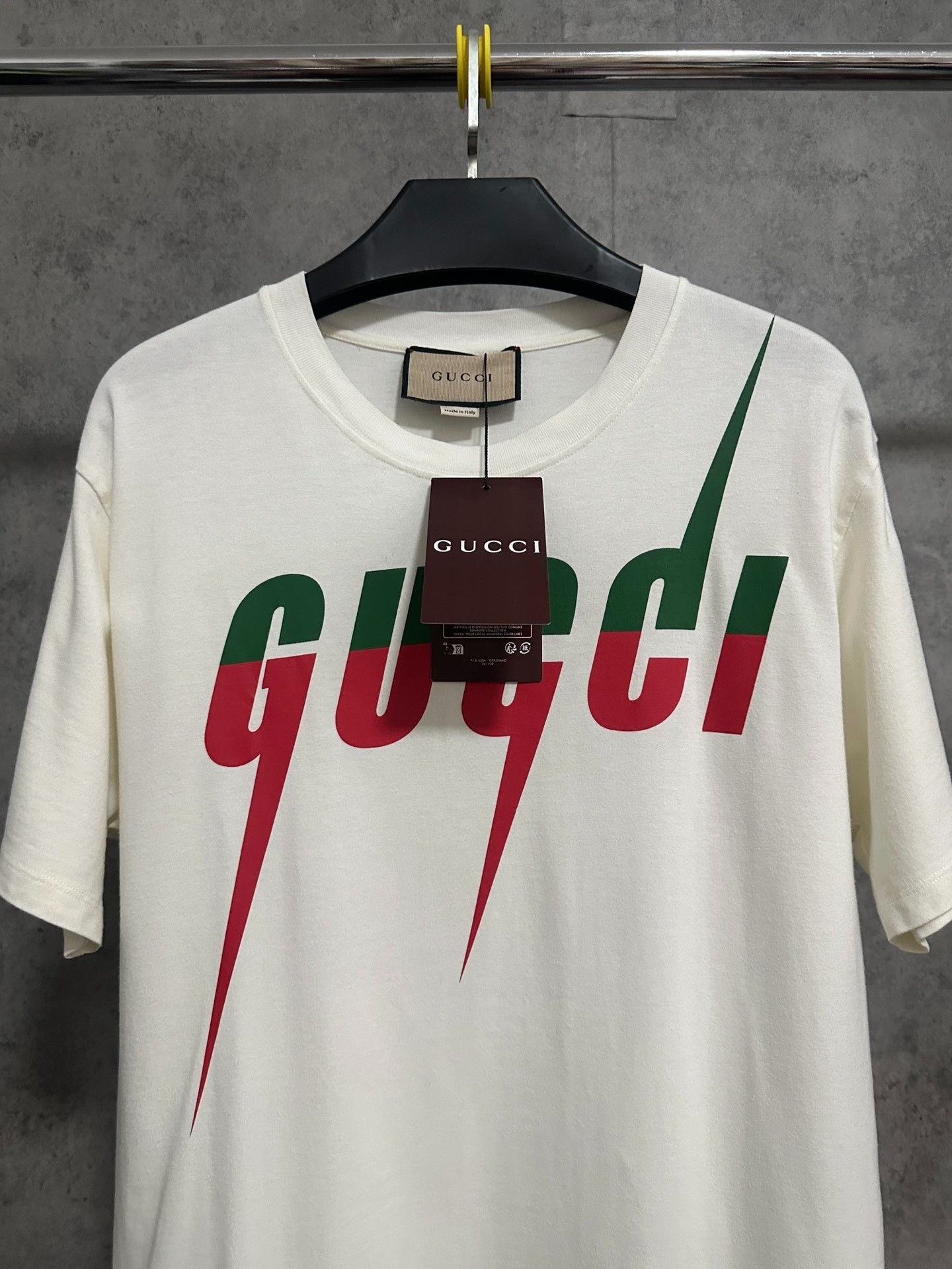 Gucci Gucci Lightning Short Sleeve T-Shirt Size US S / EU 44-46 / 1 - 2 Thumbnail