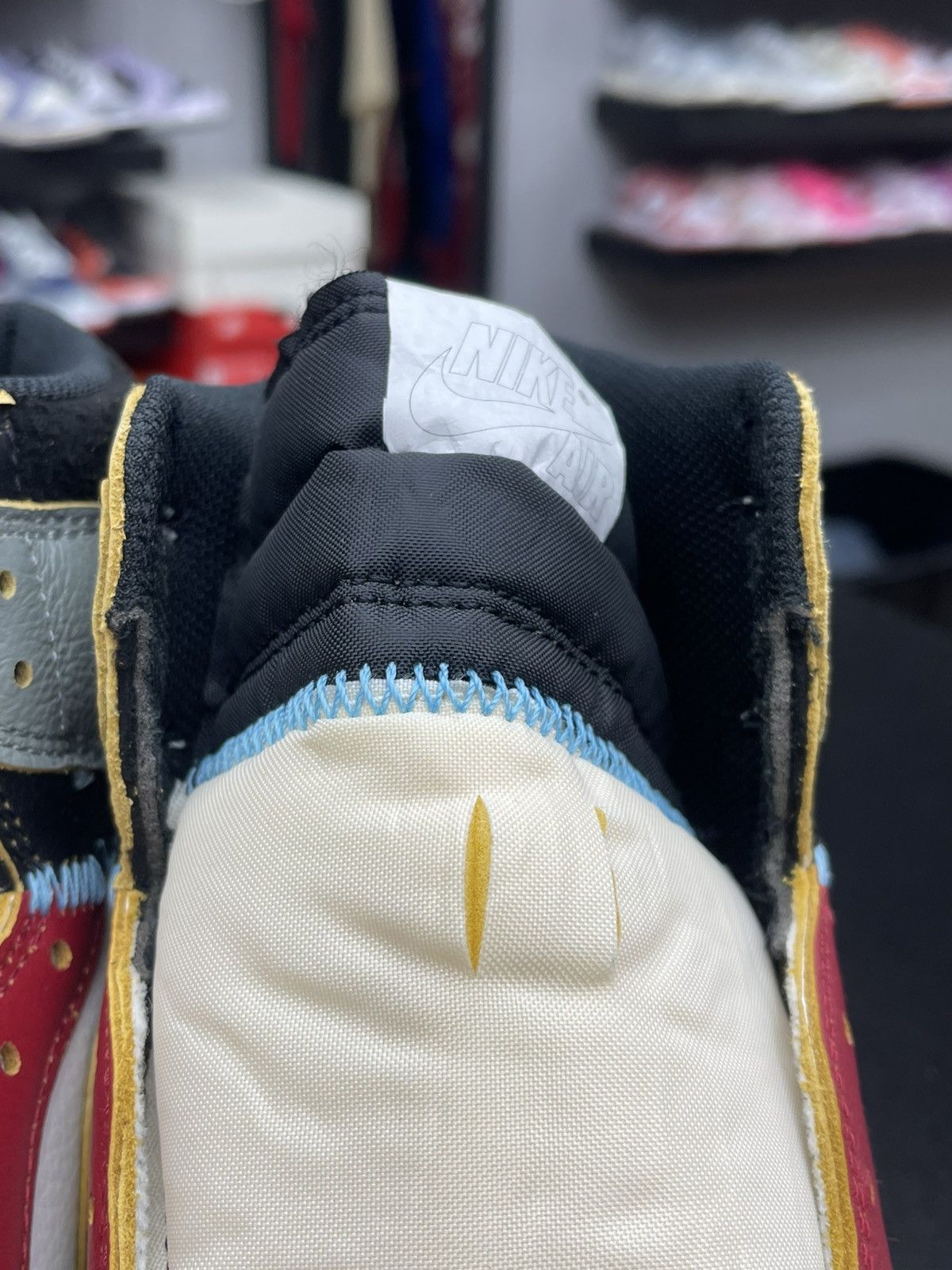 Jordan Brand Size 13 - Jordan 1 High Union LA Chicago Shadow Size US 13 / EU 46 - 9 Thumbnail