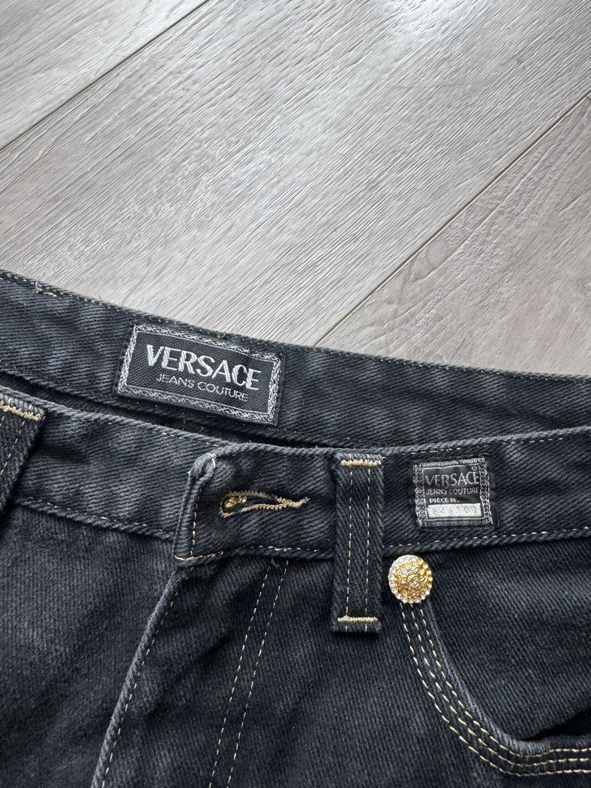 Versace Jeans Couture 90s Vintage Versace Jeans Medusa Logo Size 32" / US 10 / IT 46 - 10 Thumbnail