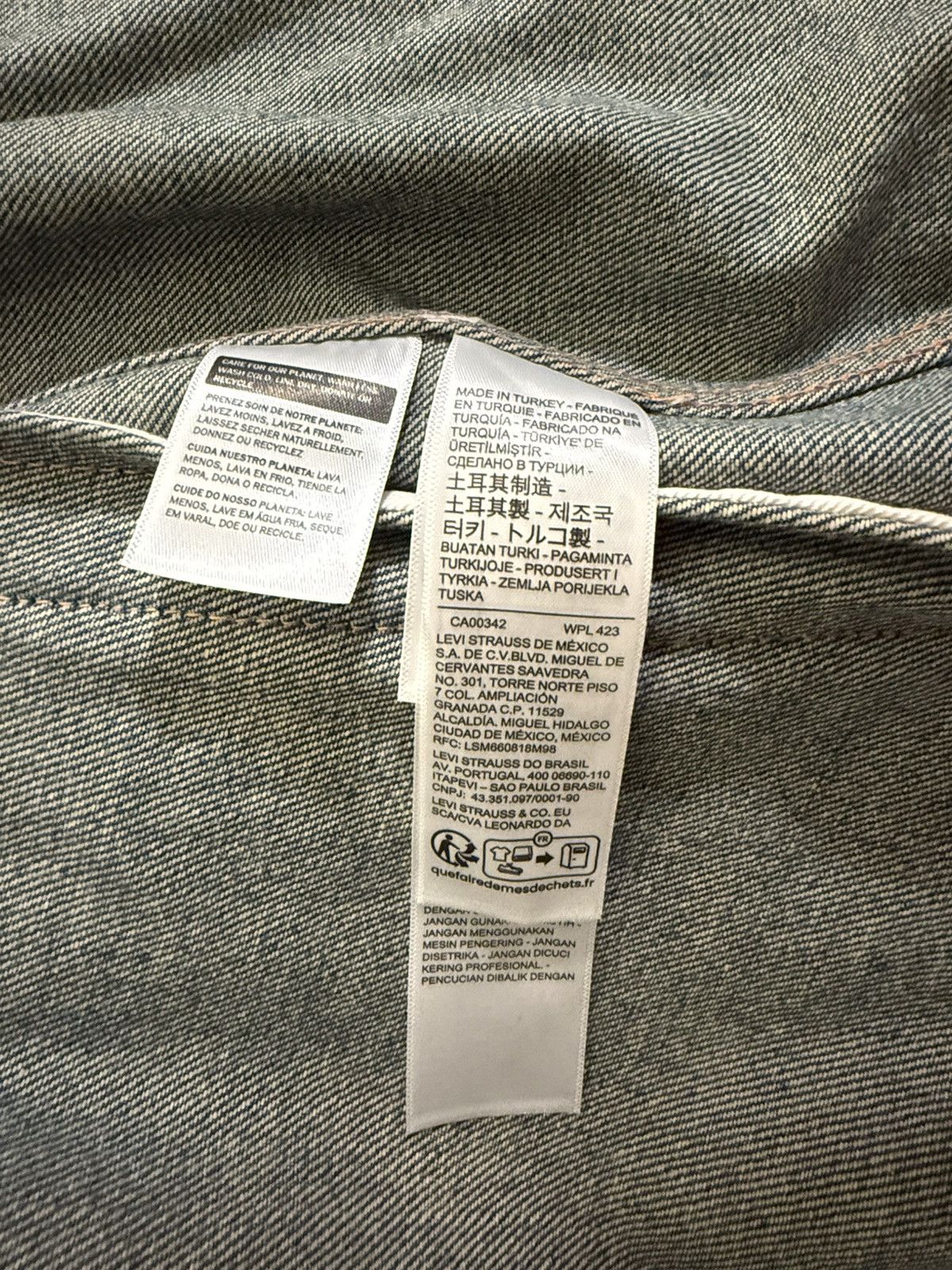 DENIM TEARS × Levi's Denim Tears x Levi's Fleur De-Lis Denim Track Jacket L Size US L / EU 52-54 / 3 - 8 Thumbnail
