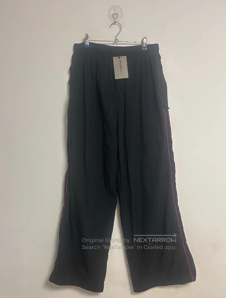 Balenciaga Balenciaga size S Side logo straight leg casual pants Size US 30 / EU 46 - 1 Thumbnail