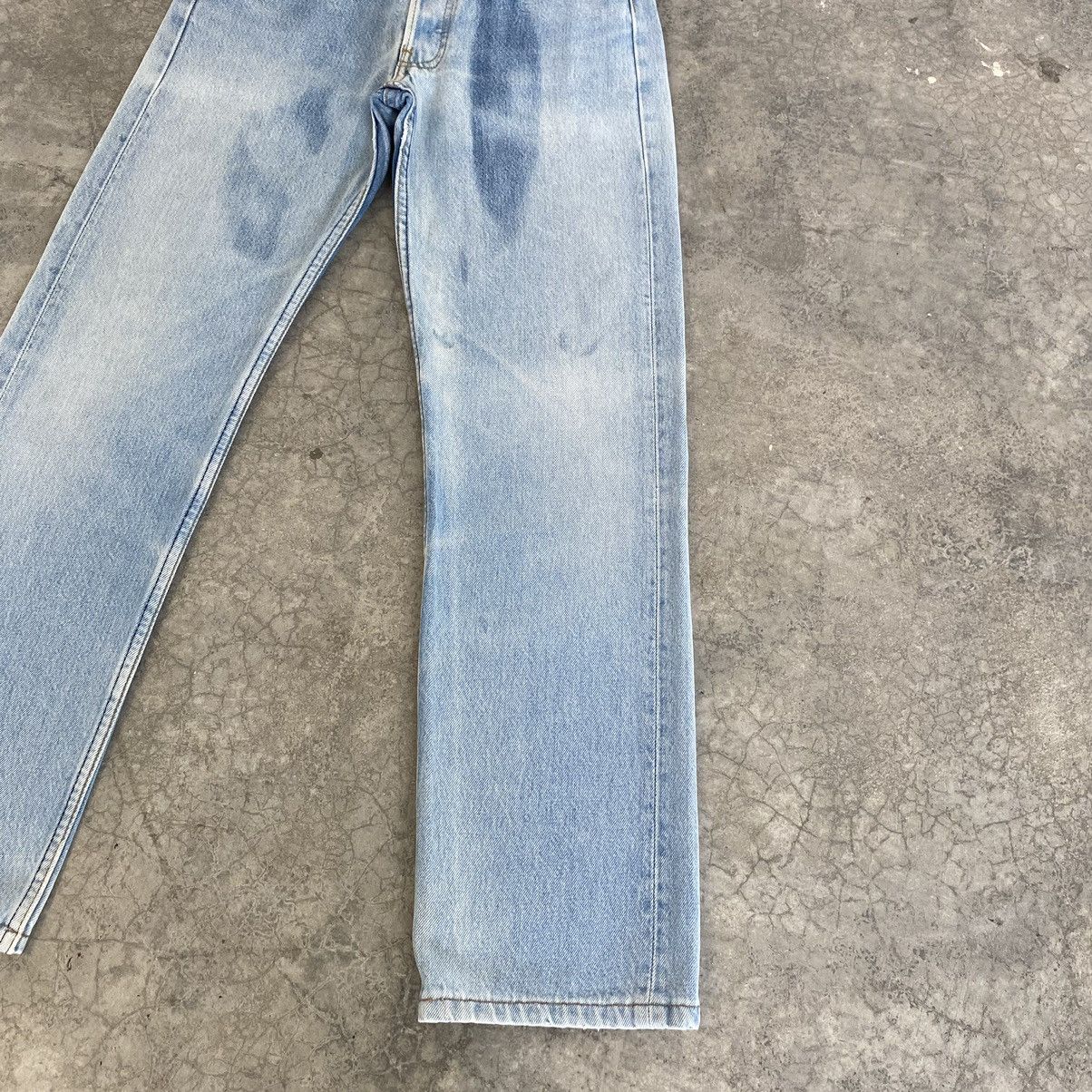 Levi's Vintage Late 80’s Levis 501 Faded Blue Jeans Size US 29 - 7 Thumbnail