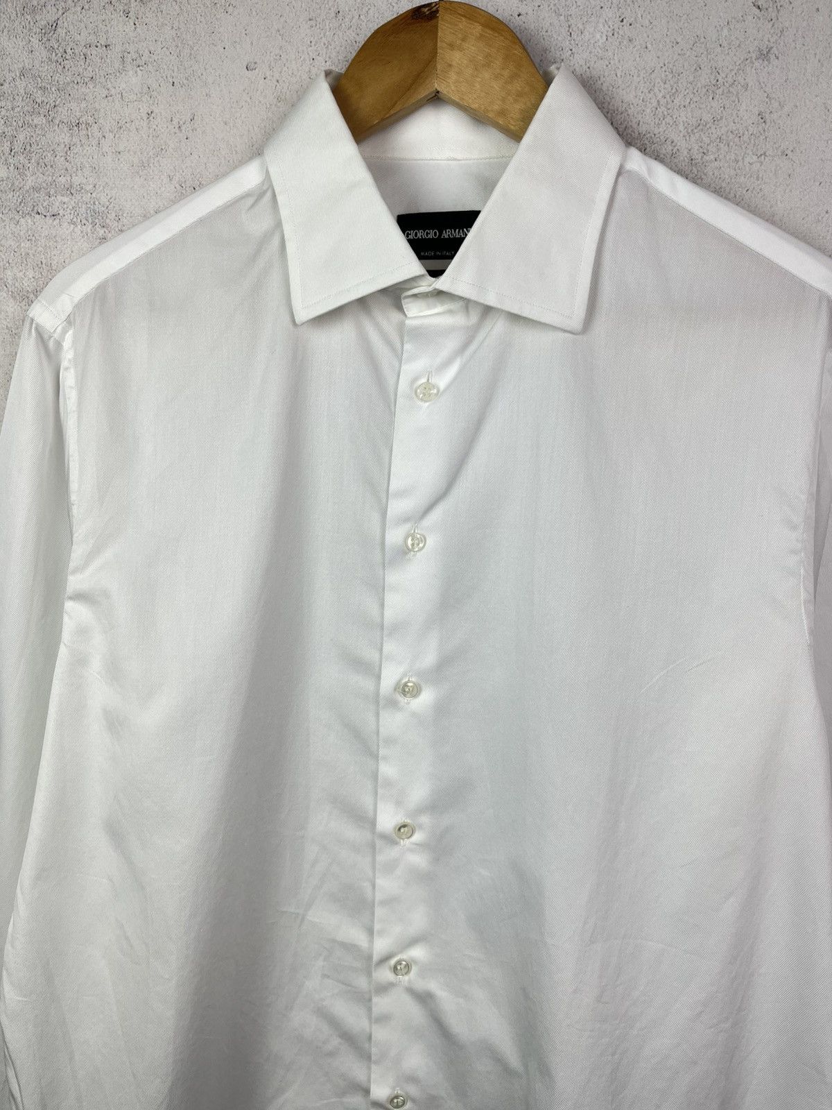 Giorgio Armani Luxury Giorgio Armani Classic Button Ups Shirt Italy Rare Size US M / EU 48-50 / 2 - 3 Thumbnail