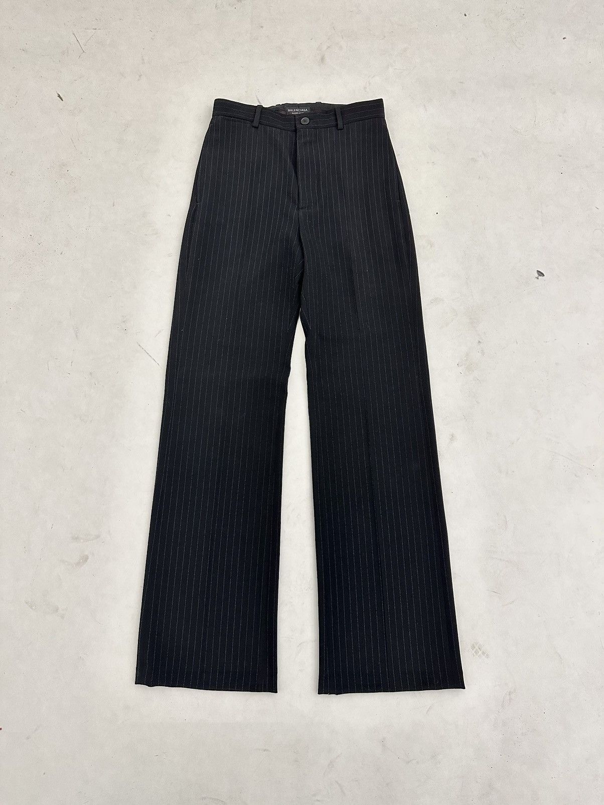 パンツ Balenciaga Pinstriped trousers with elasticated waist BALENCIAGA Striped wool pants | NET-A-PORTER