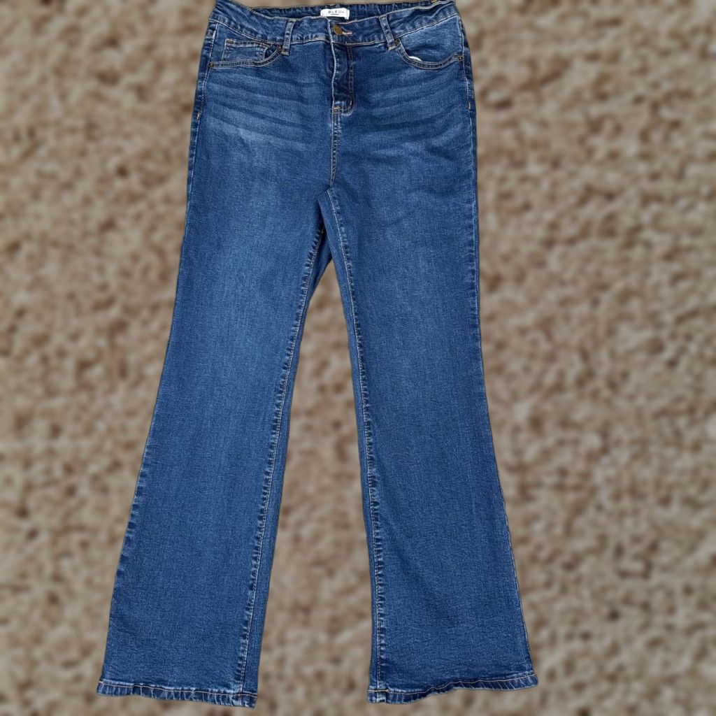 Vintage Blue Jeans Women 12 Blue Denim Bootcut Cotton Blend High Rise Zip Fly 30x29 Denim Jeans Womens Bootcut 30" Blue Str Size 34" / US 12 / IT 48 - 1 Thumbnail
