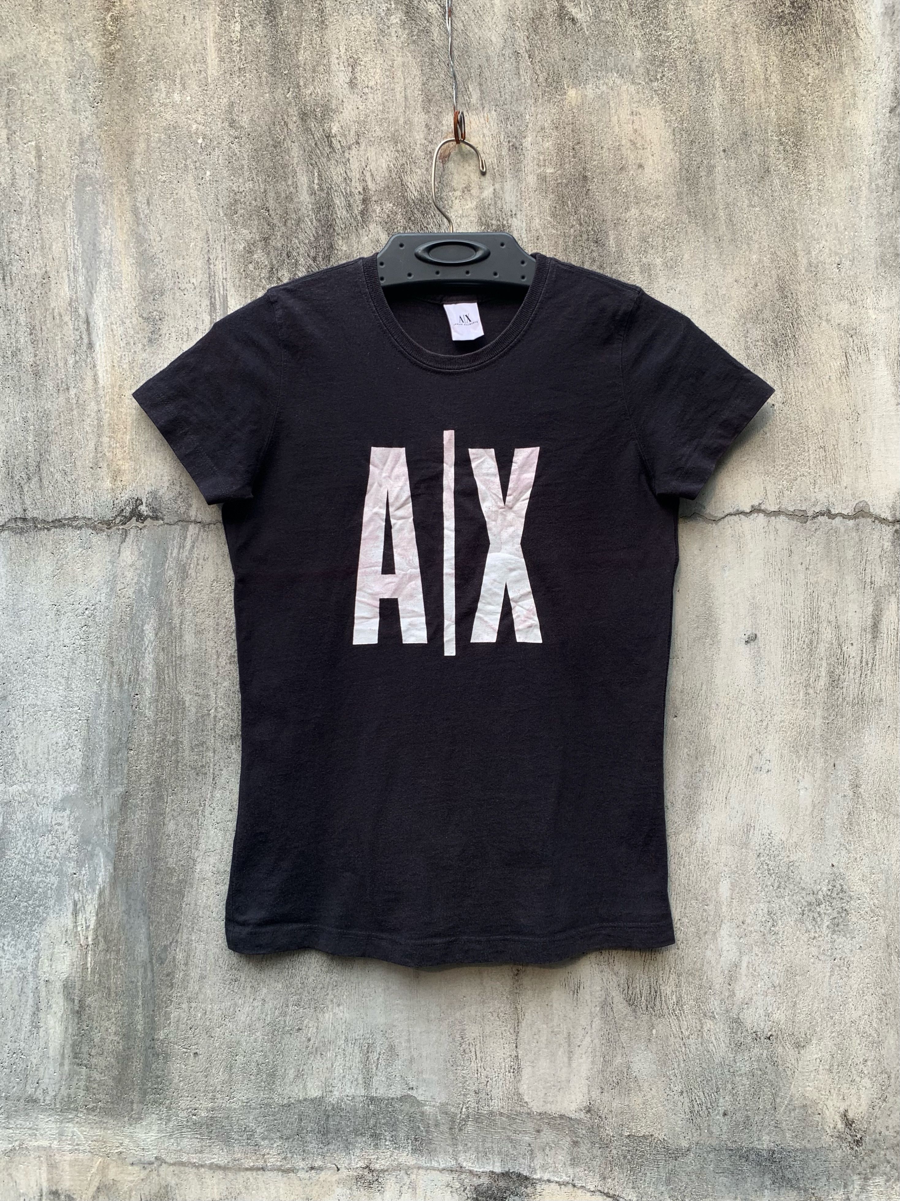 Armani Exchange Armani Exchange Top Tee Size S / US 4 / IT 40 - 1 Thumbnail