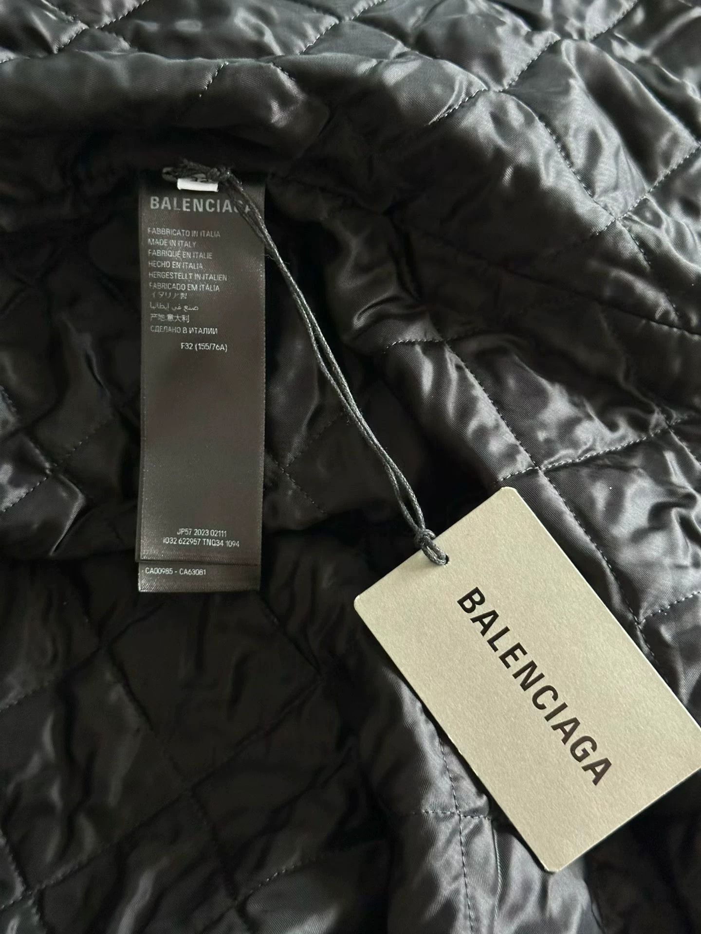 Balenciaga Balenciaga Teddy Women Jacket 32 New Size XXS / US 00 / IT 34 - 4 Thumbnail