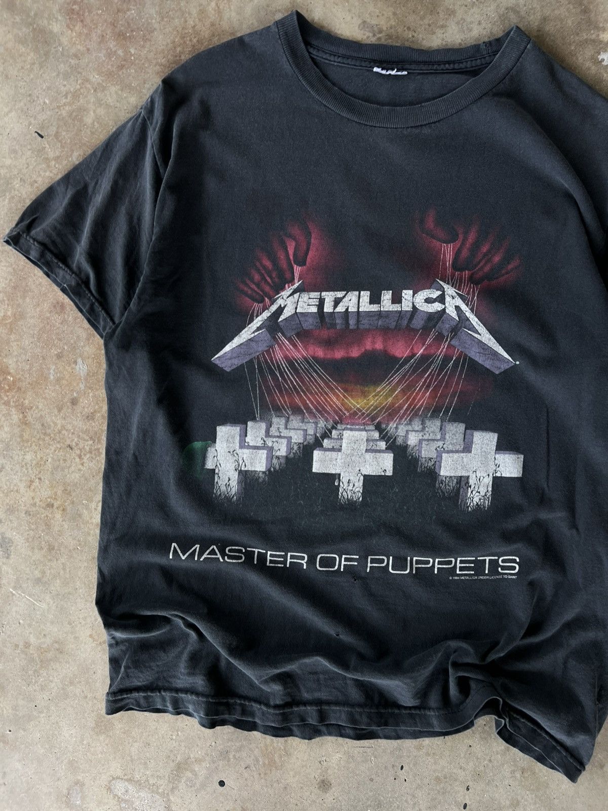 Band Tees Vintage 90’s Metallica Master Puppets Rock Tour Band T Shirt Size US M / EU 48-50 / 2 - 1 Thumbnail