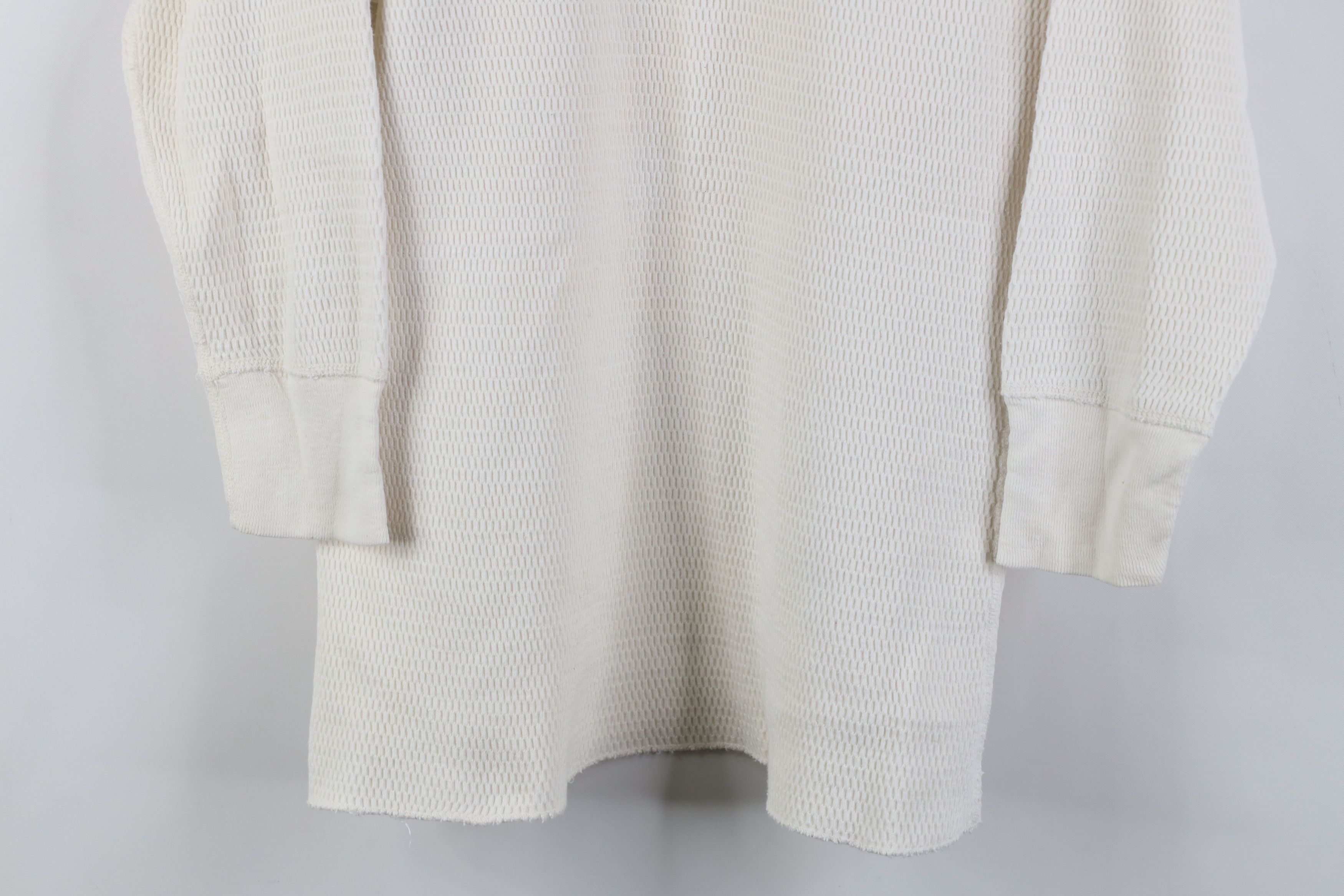 Vintage Vintage 70s Streetwear Waffle Knit Long Sleeve T-Shirt USA Size US L / EU 52-54 / 3 - 3 Thumbnail