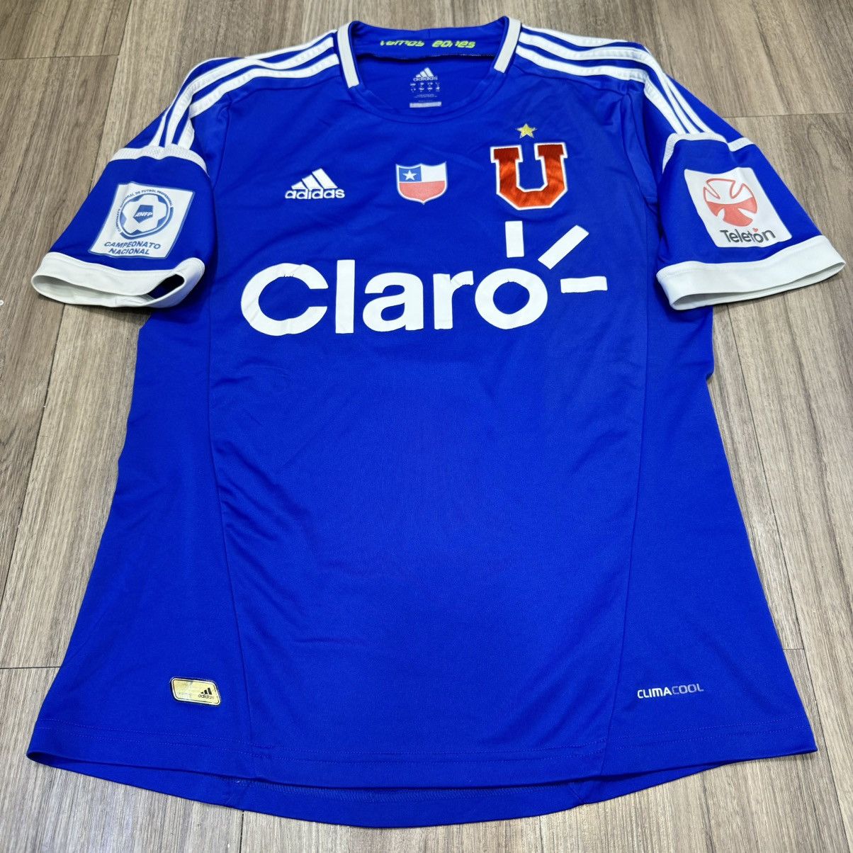 Adidas Universidad de Chile 12/13 home shirt #2 Videla Size US M / EU 48-50 / 2 - 1 Thumbnail