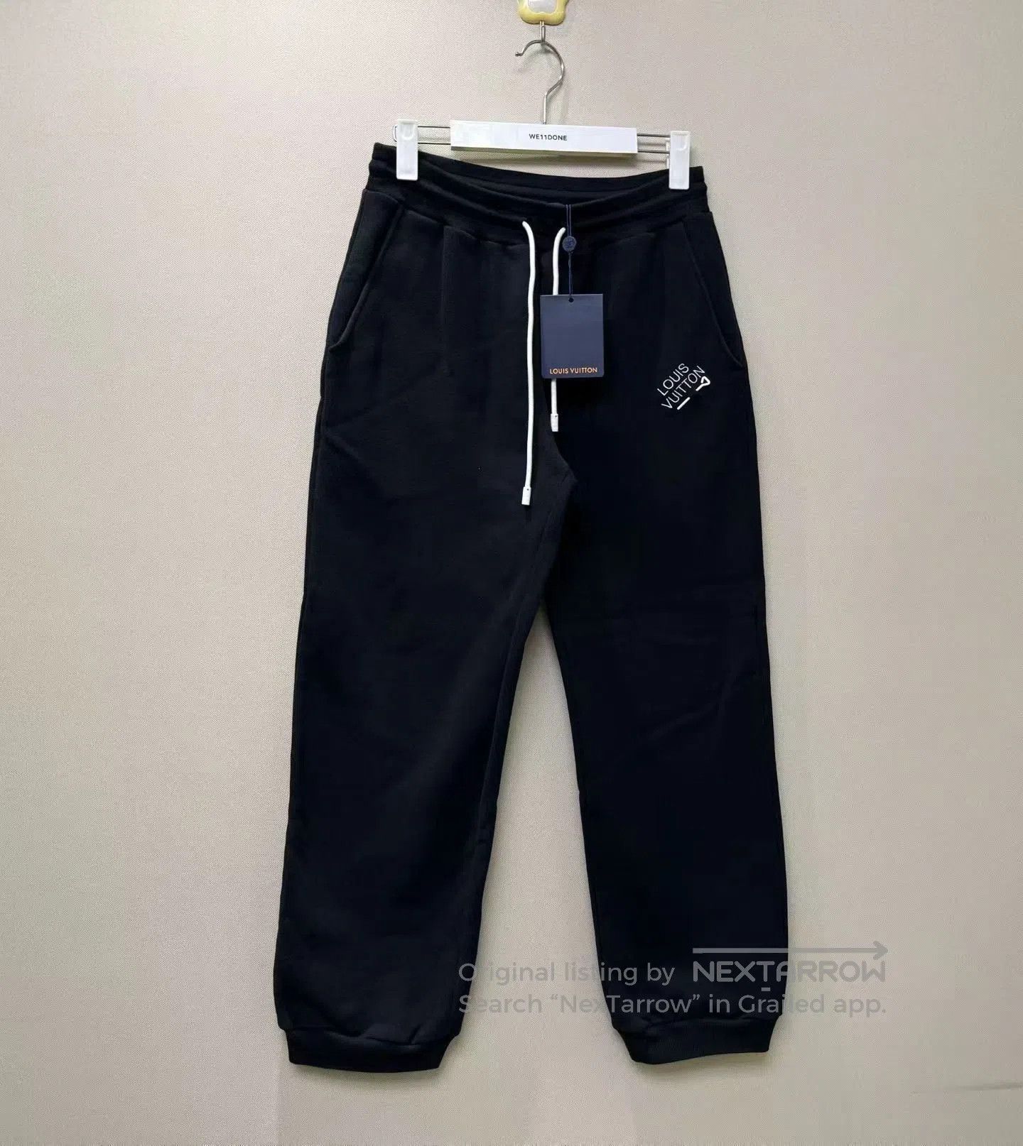 Louis Vuitton Louis Vuitton Black Embroidered Sweatpants. Size US 38 / EU 54 - 1 Thumbnail