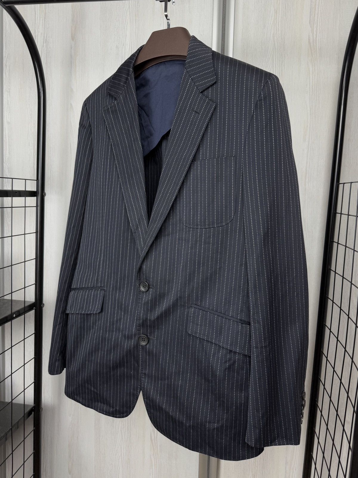 Louis Vuitton Louis Vuitton navy blue pinstripe 2 buttons unlined blazer Size 40R - 6 Thumbnail