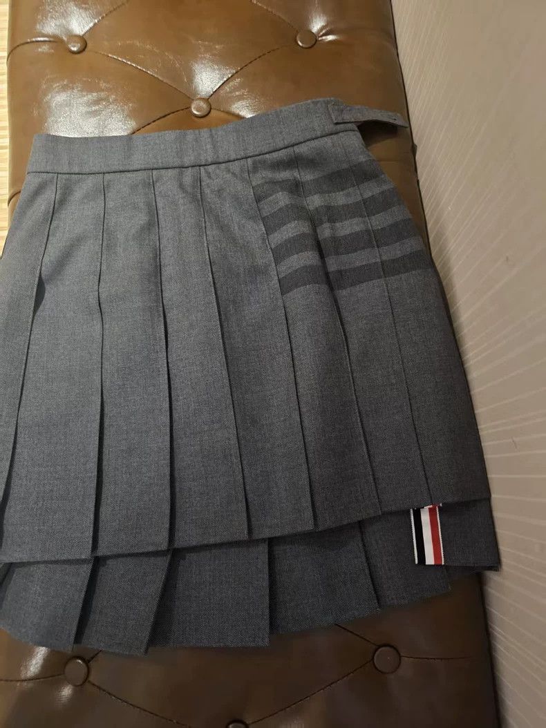 Thom Browne Thom Browne Wool Pleated Mini Skirt - dmc Size US 38 / EU 54 - 1 Thumbnail