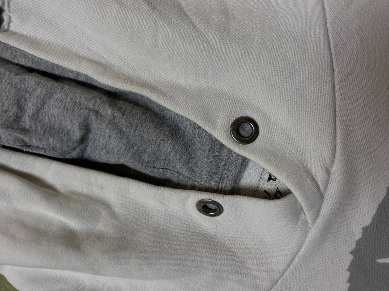 Diesel vintage Y2K hoodie white big logo center Diesel streetwear Size US M / EU 48-50 / 2 - 16 Thumbnail