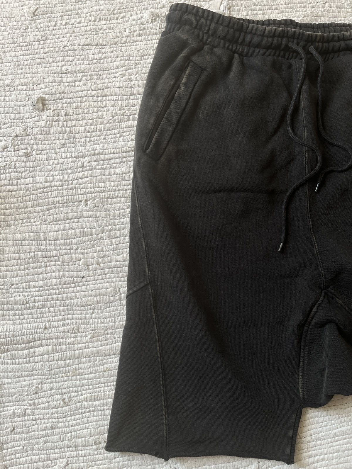 Entire Studios HEAVY DROP SHORT WASHED BLACK Size US 34 / EU 50 - 3 Thumbnail