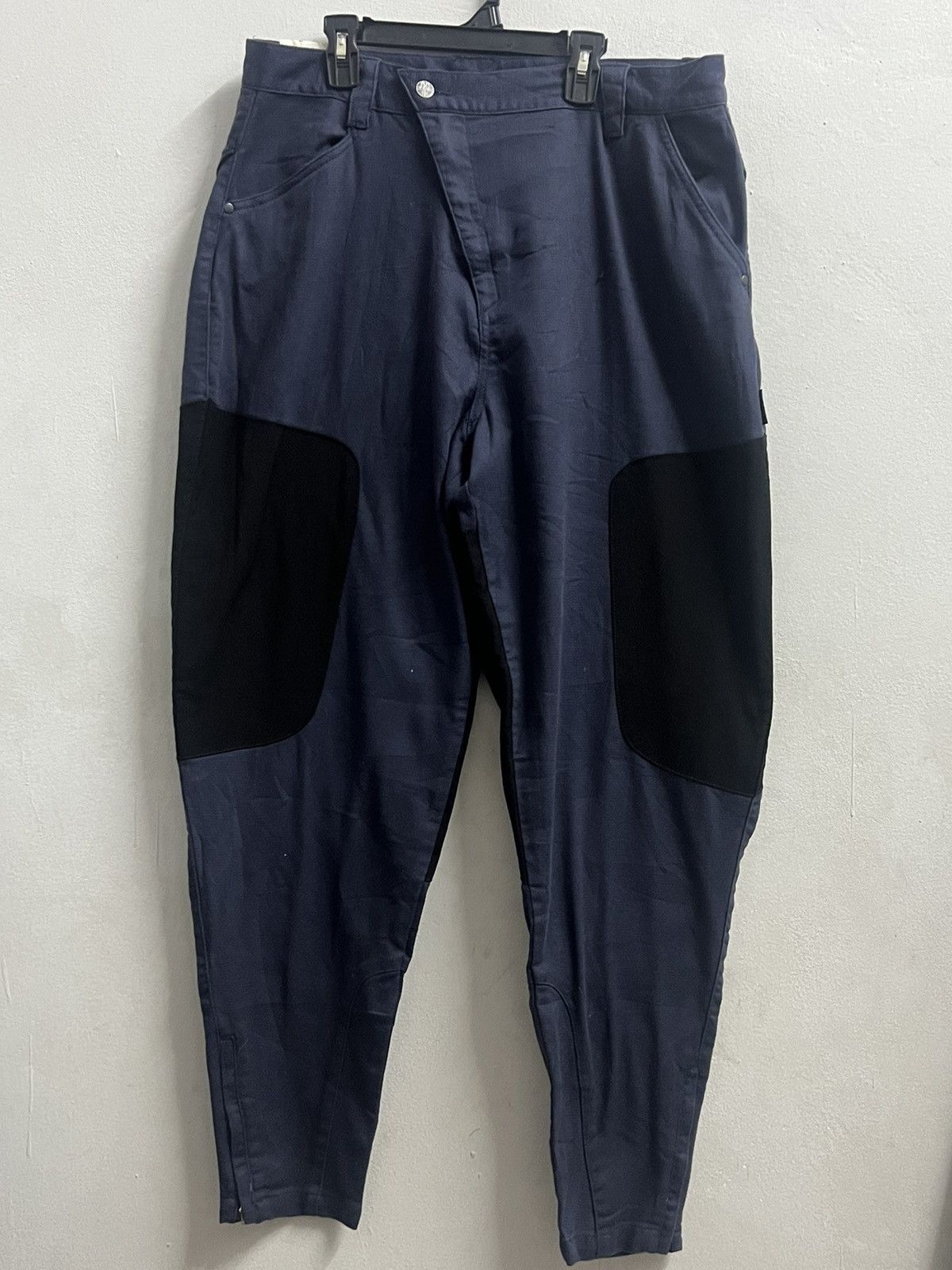 Japanese Brand KAN TOBI Casual Pants, Rocken Denim Frog Pants Japan Size US 34 / EU 50 - 14 Thumbnail