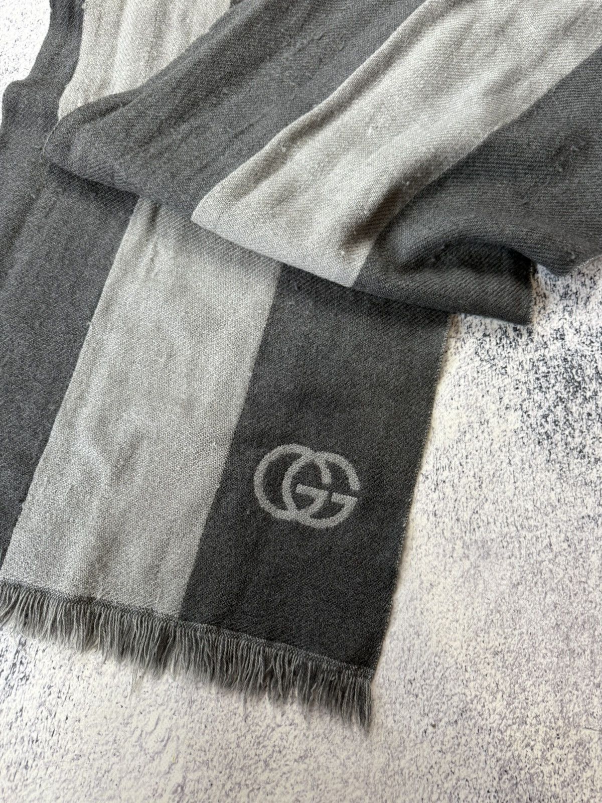 Gucci Vintage Gucci scarf wool Size ONE SIZE - 16 Thumbnail