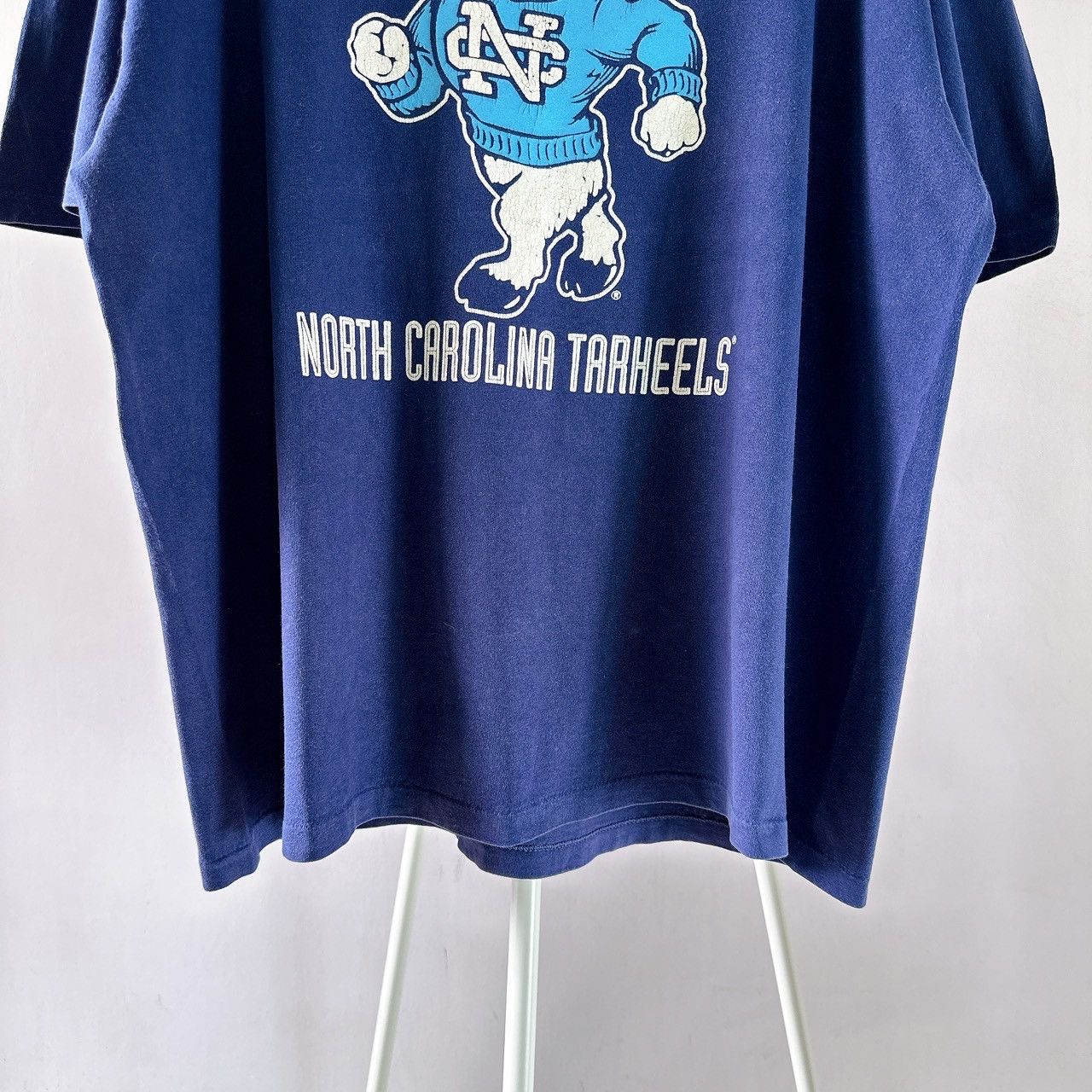 Vintage 90s University of North Carolina tarhells t-shirt/ XXL Size US XXL / EU 58 / 5 - 3 Thumbnail