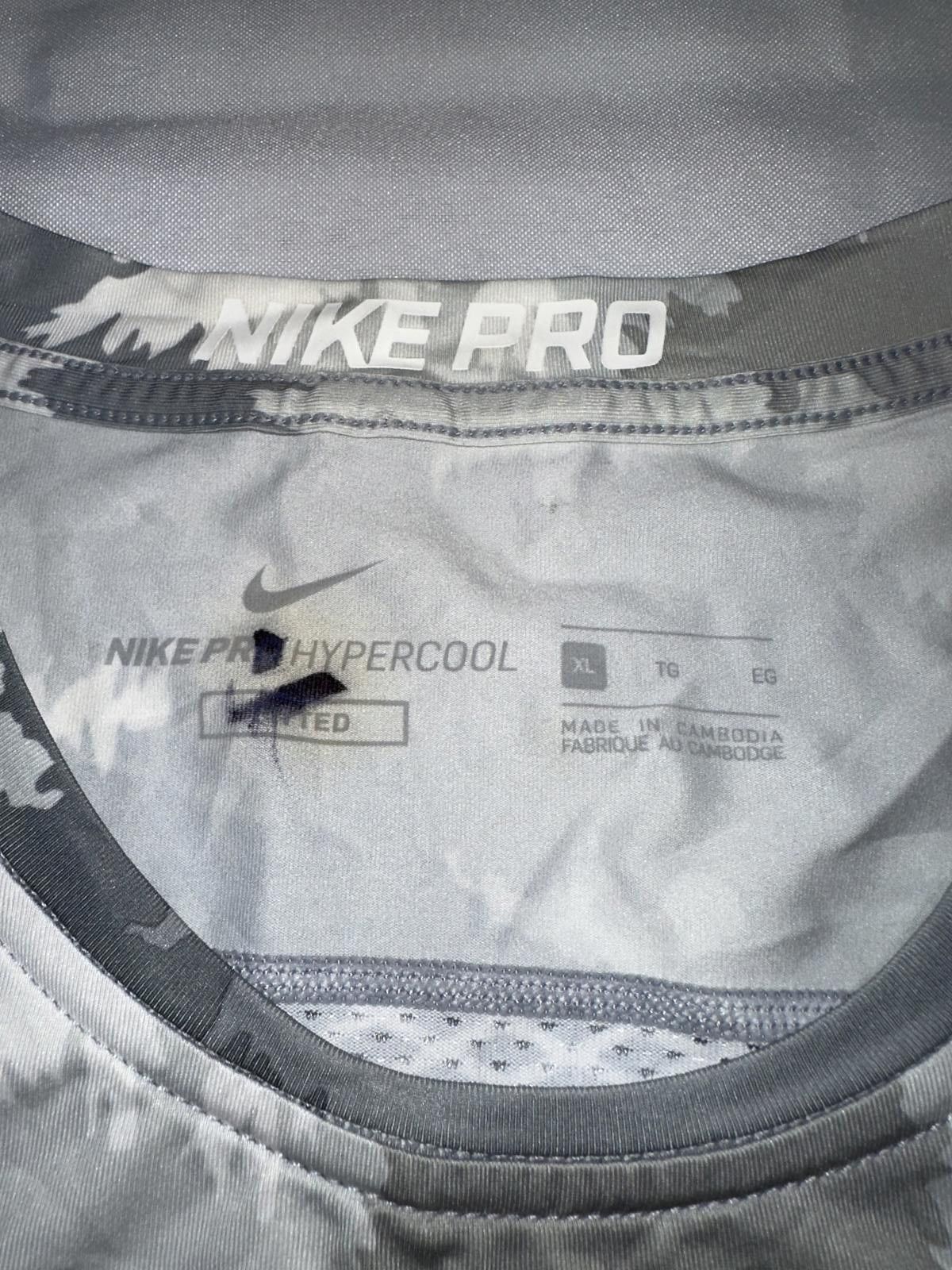 Nike Nike Men’s Hypercool Dri-Fit Grey Camo Fitted Top Size US XL / EU 56 / 4 - 4 Thumbnail