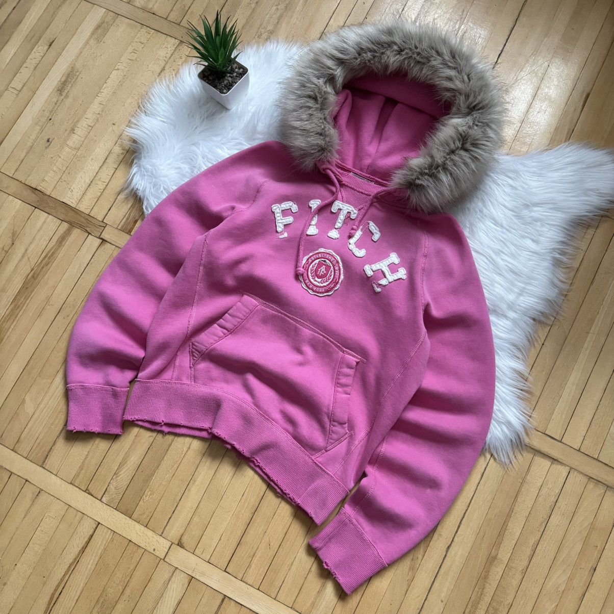 Abercrombie & Fitch 📌 Crazy Cute Vintage Abercrombie & Fitch Y2K Faux Fur Hoodie Size S / US 4 / IT 40 - 2 Thumbnail